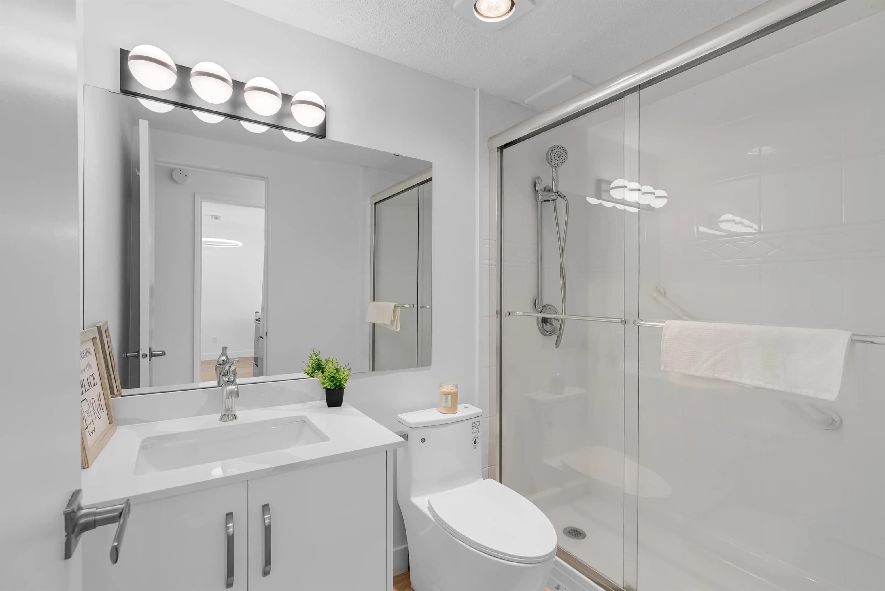 201 - 225 W 3rd Street, North Vancouver, V7M 1E9 — photo 5
