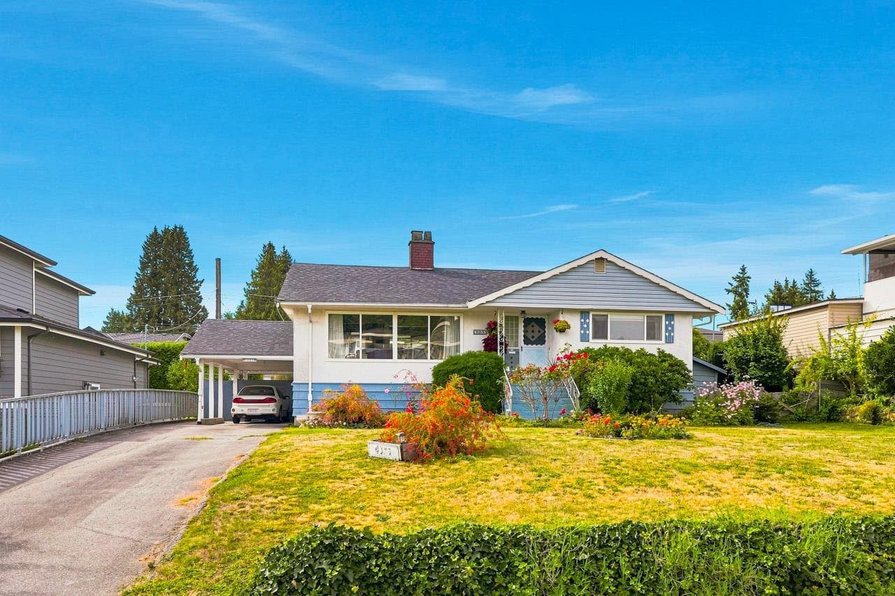 4335 Barker Avenue, Burnaby, V5G 3C3 — photo 2