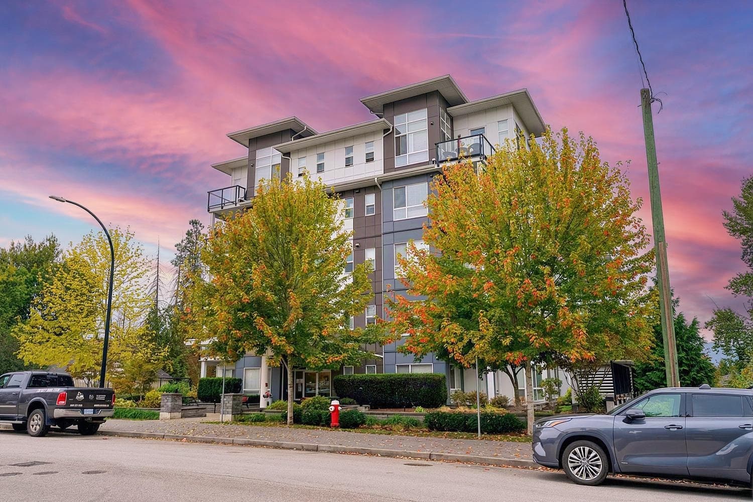 402 - 22315 122 Avenue, Maple Ridge, V2X 4K7 — photo 1