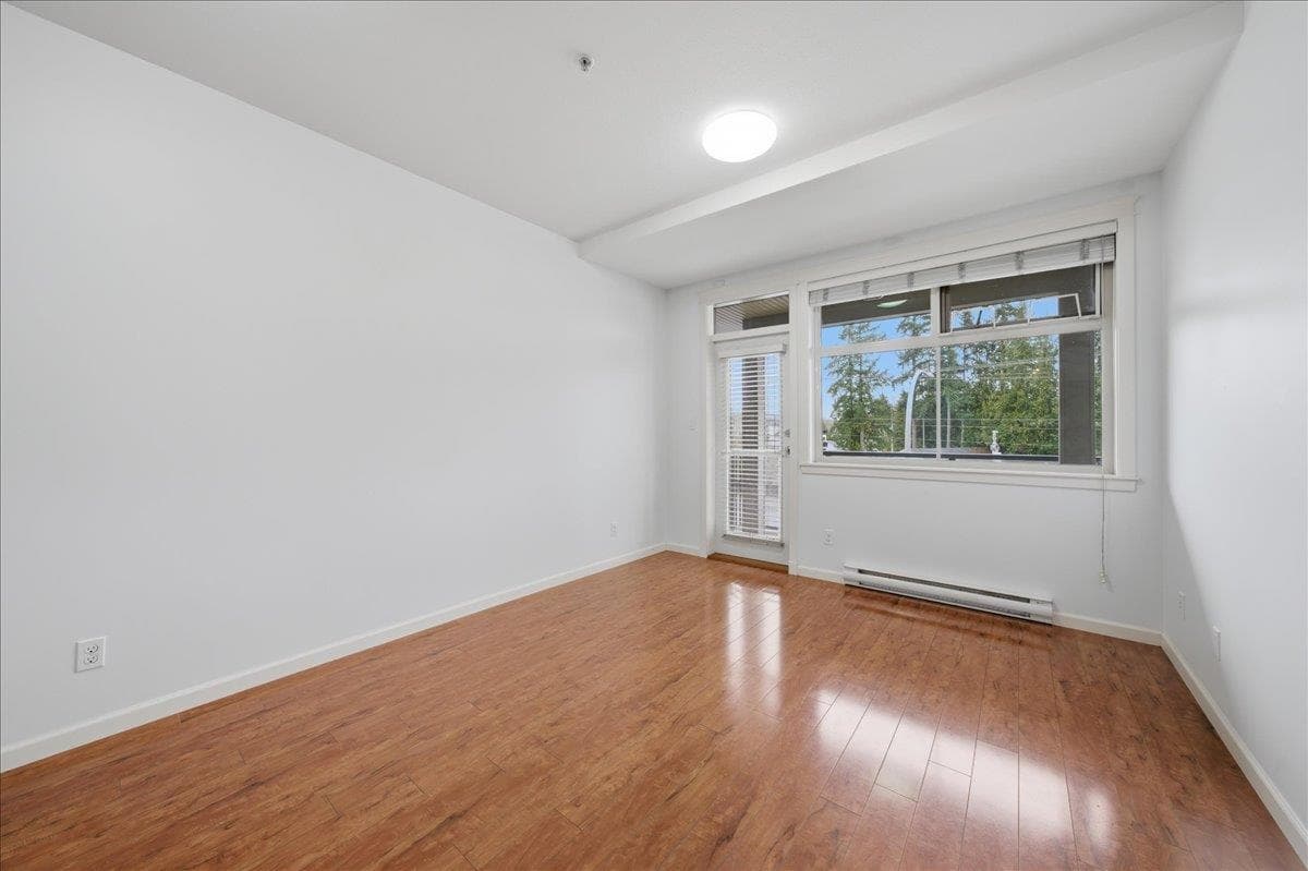 307 - 22858 Lougheed Highway, Maple Ridge, V2X 2V6 — photo 3