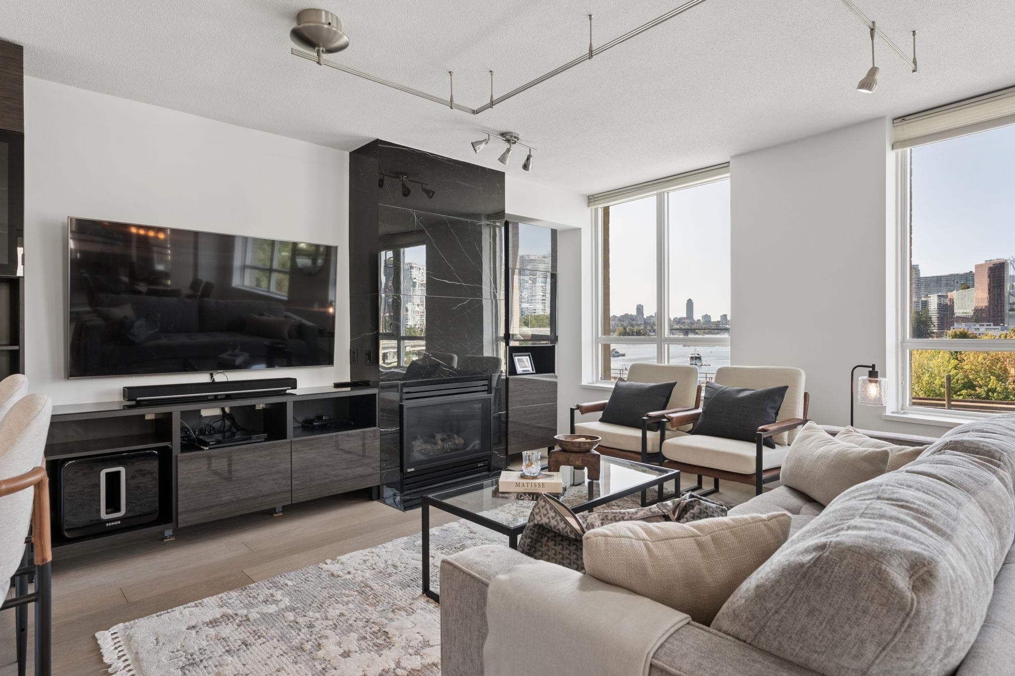 506 - 120 Milross Avenue, Vancouver, V6A 4K7 — photo 4