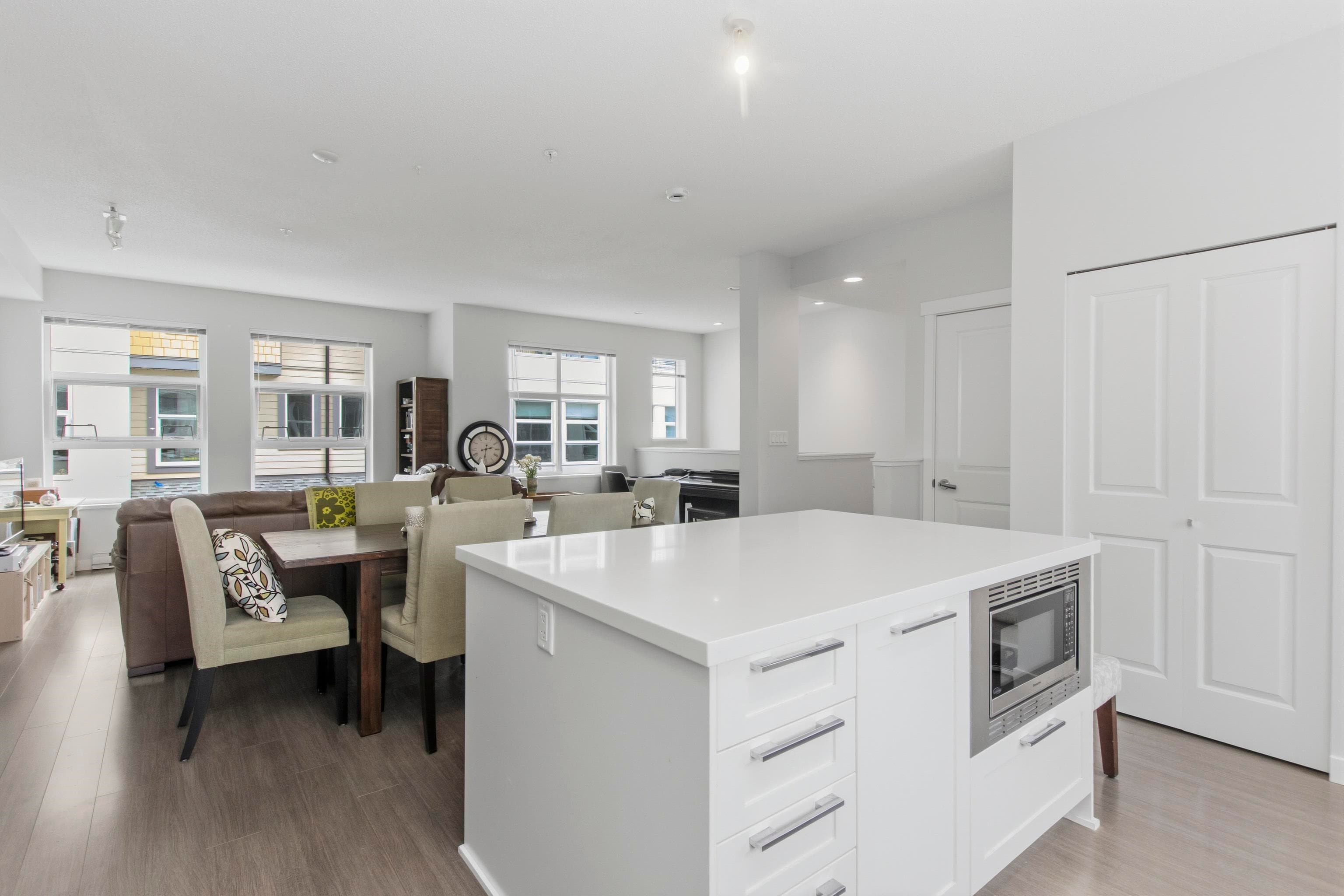 19 - 39548 Loggers Lane, Squamish, V8B 0V7 — photo 4