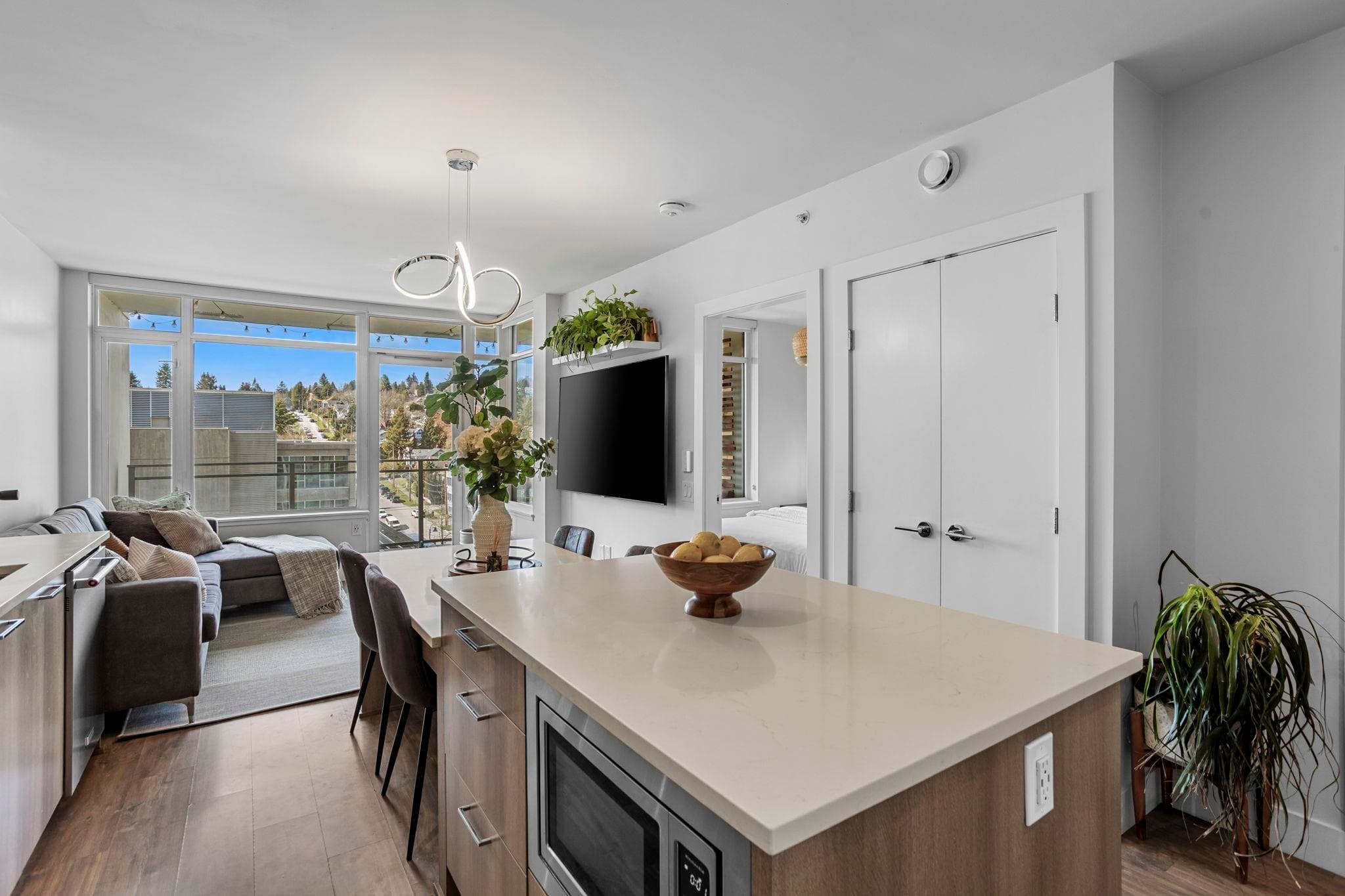 803 - 258 Nelson's Court, New Westminster, V3L 0J9 — photo 5