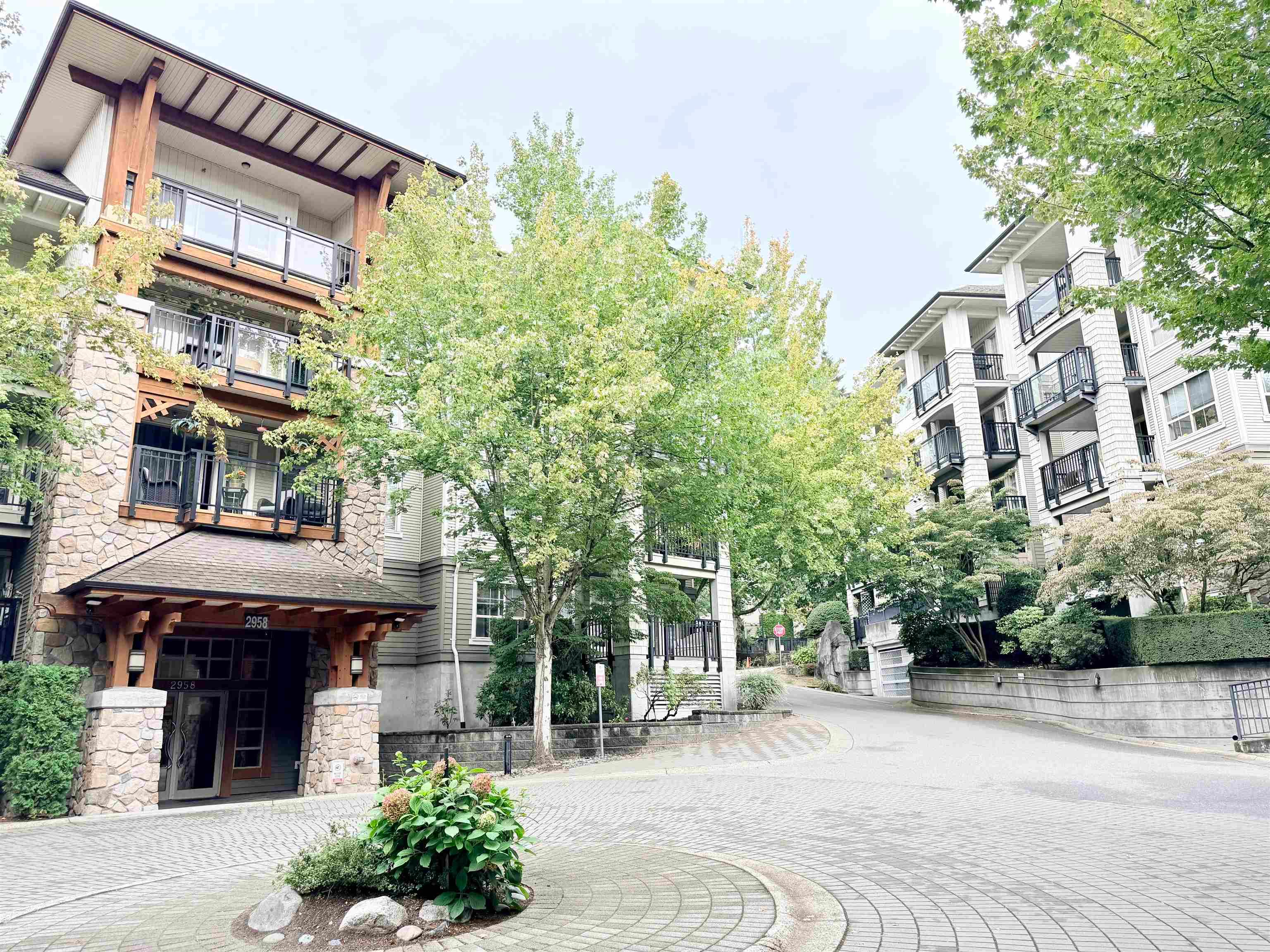 212 - 2958 Silver Springs Boulevard, Coquitlam, V3E 3R9 — photo 1
