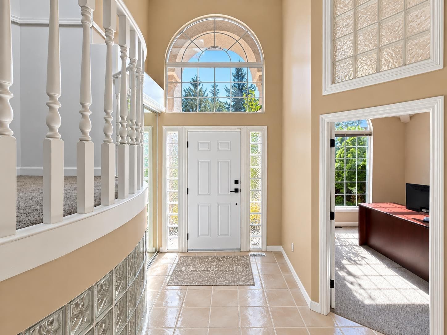 33163 Hawthorne Avenue, Mission, V2V 5B6 — photo 3