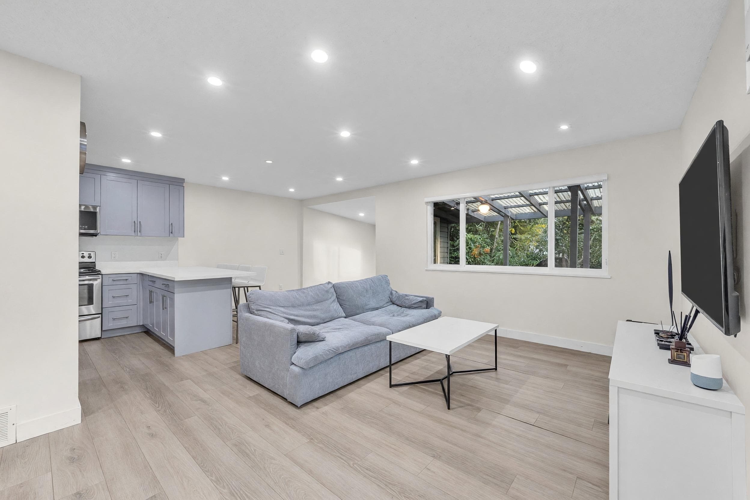 2668 Stellar Court, Coquitlam, V3E 1H1 — photo 4