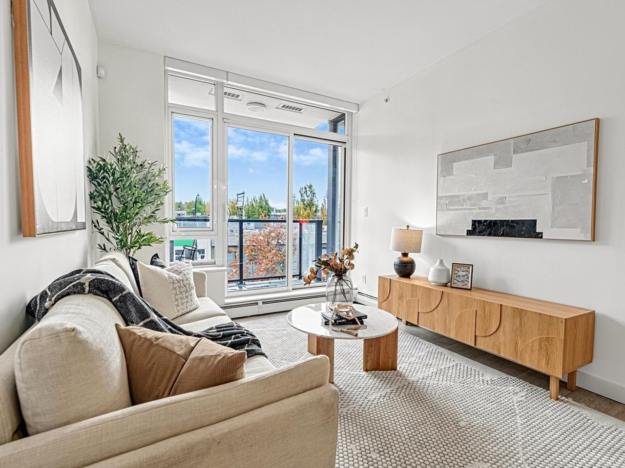 201 - 1788 Ontario Street, Vancouver, V5T 0G3 — photo 2