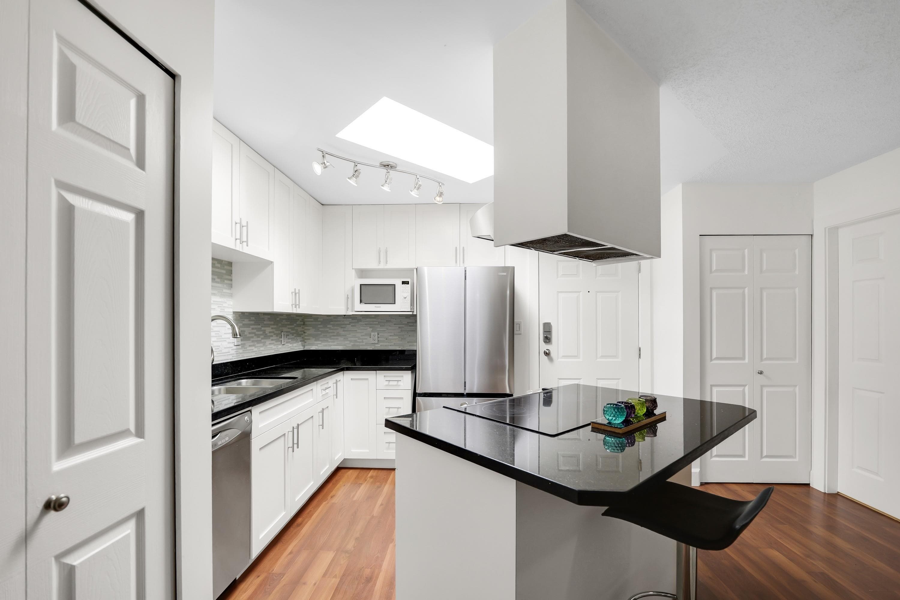 B310 - 40120 Willow Crescent, Squamish, V8B 0L7 — photo 1