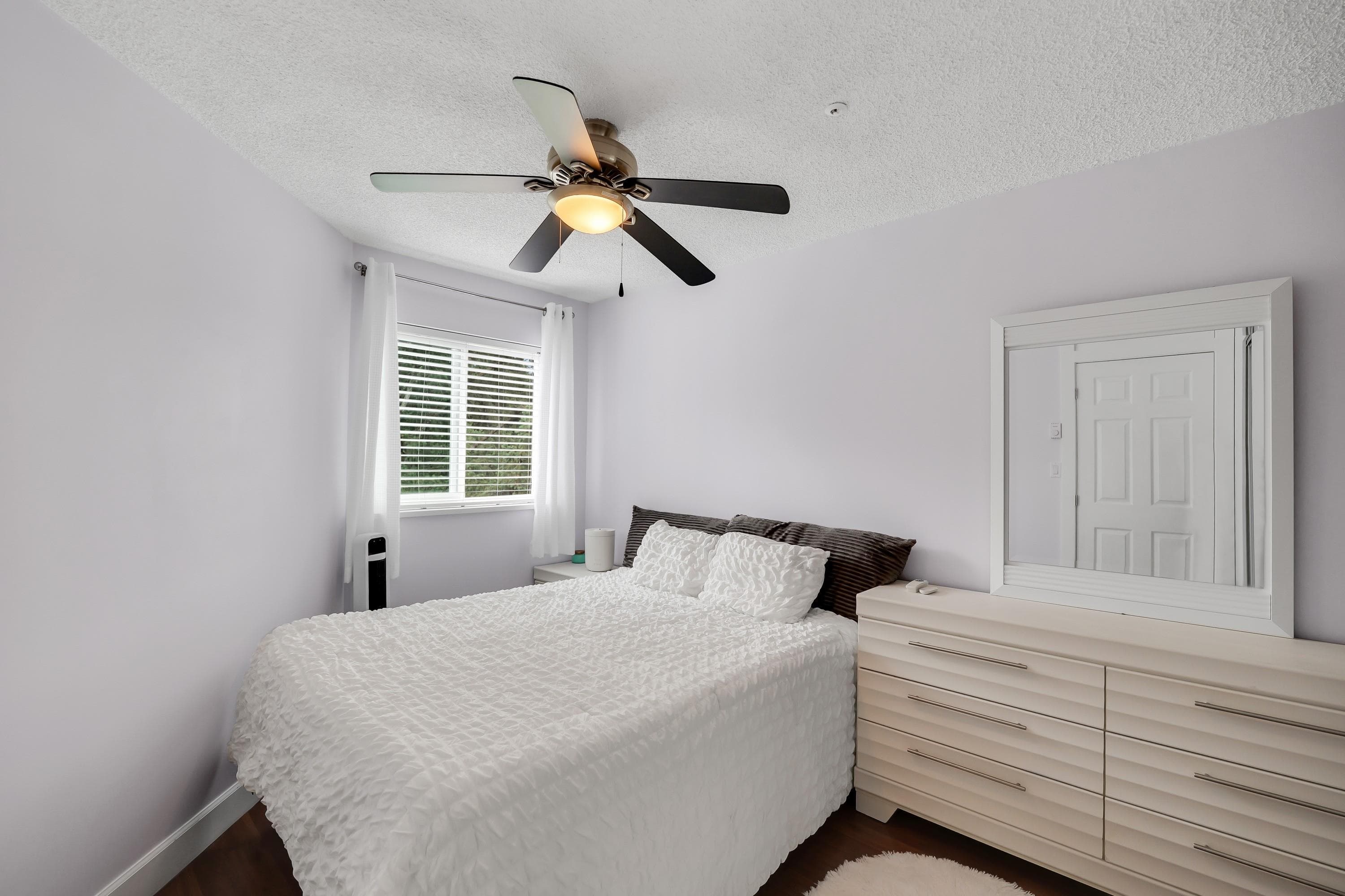 B310 - 40120 Willow Crescent, Squamish, V8B 0L7 — photo 4