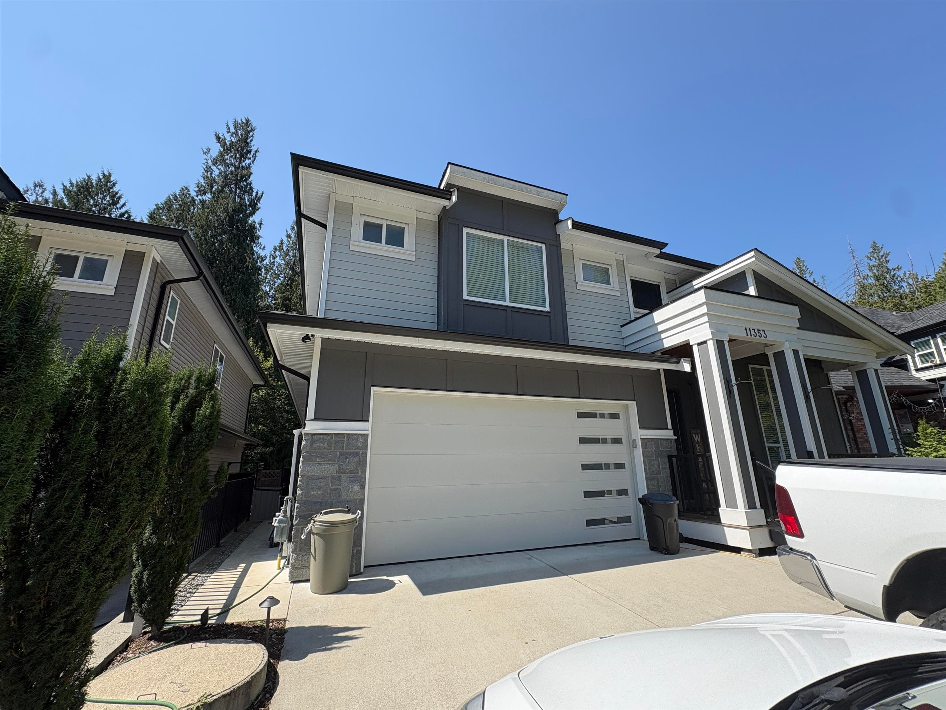 11353 242a Street, Maple Ridge