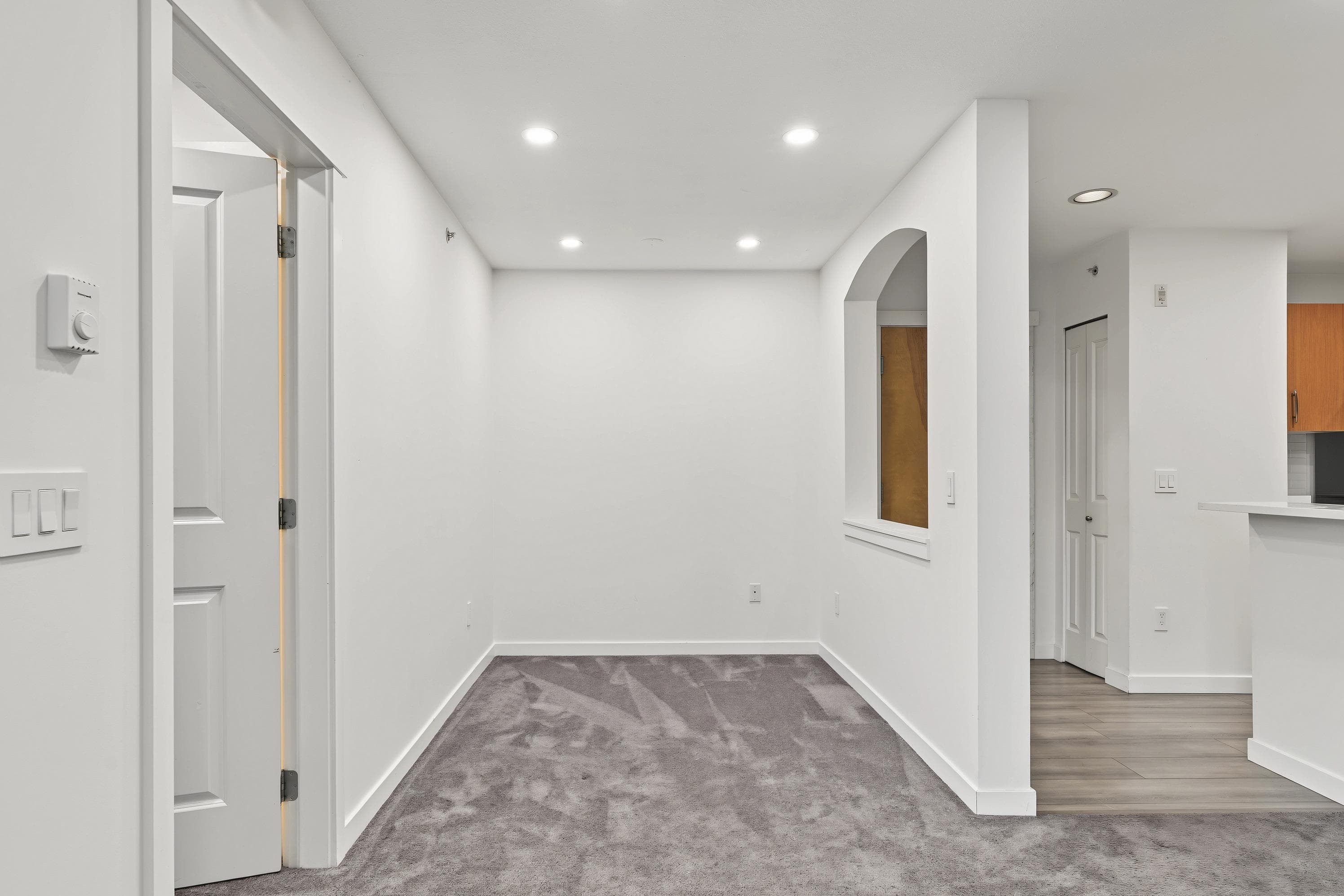 403 - 500 Klahanie Drive, Port Moody, V3H 5L1 — photo 2