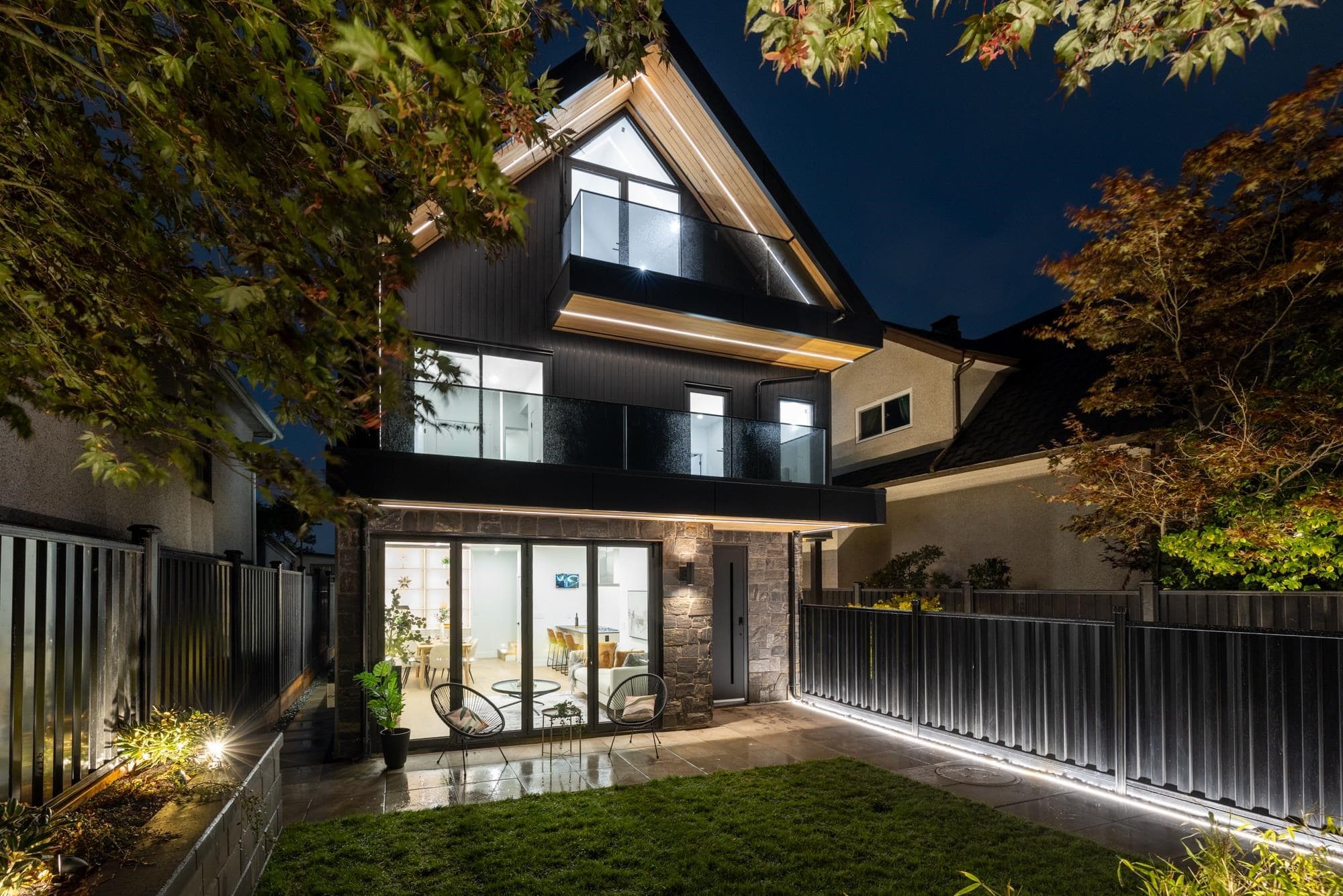 1 - 2145 Napier Street, Vancouver, V5L 2P1 — photo 3