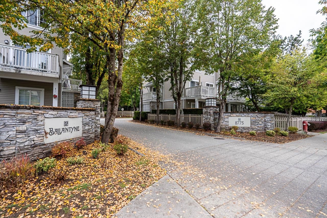 14 - 8775 161 Street, Surrey