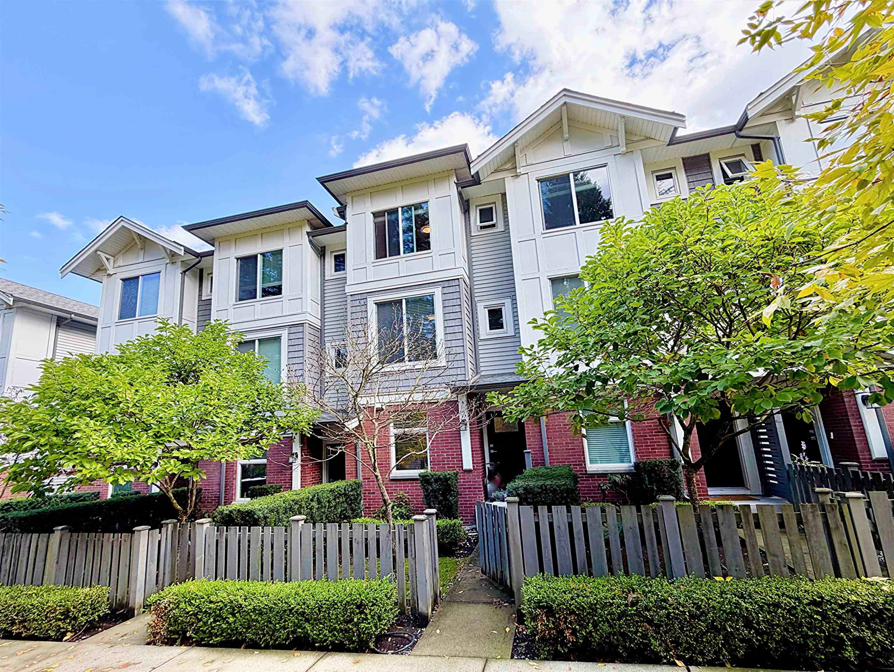 8 - 9718 161a Street, Surrey