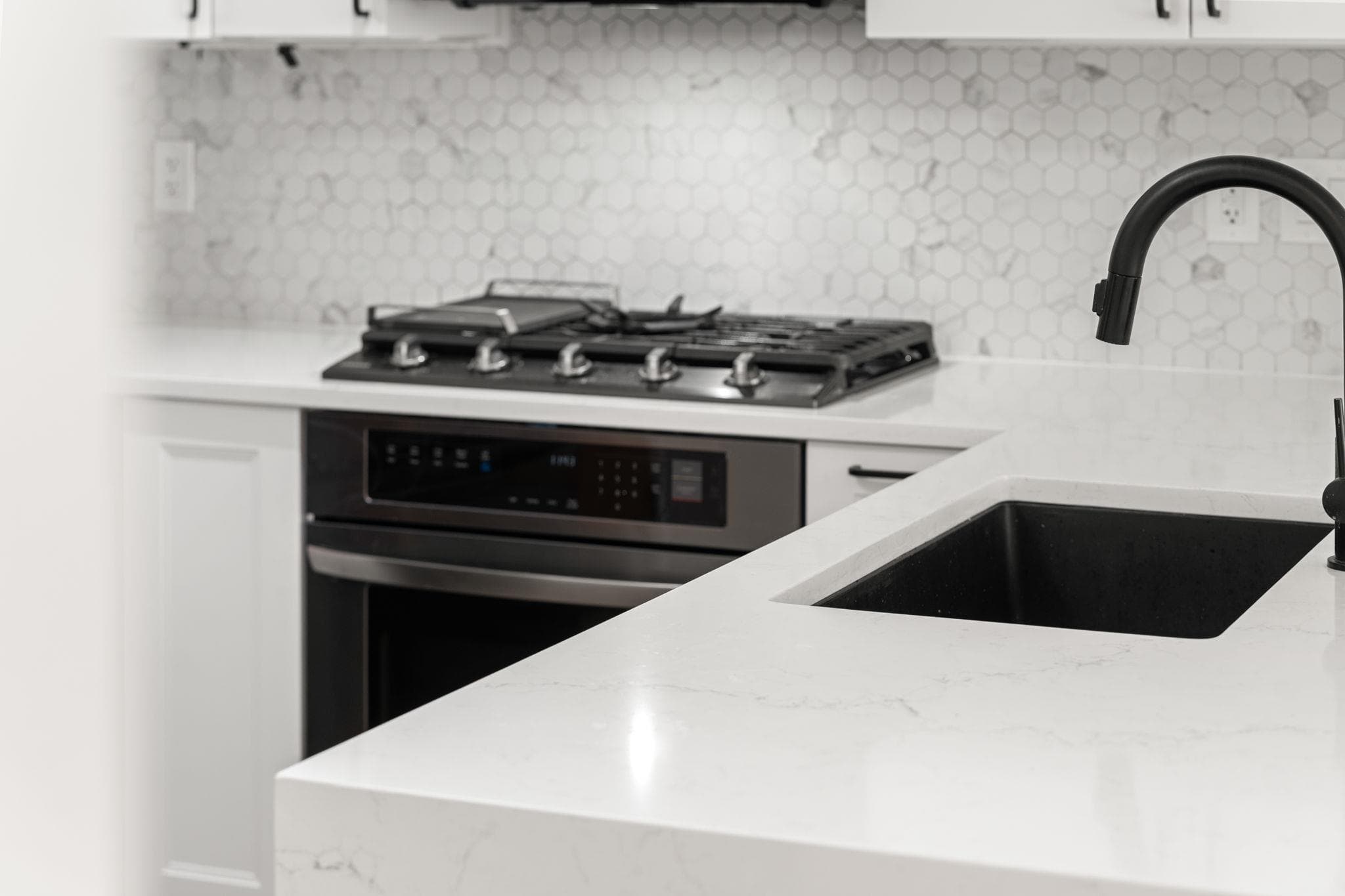 417 - 119 W 22nd Street, North Vancouver, V7M 0B4 — photo 5
