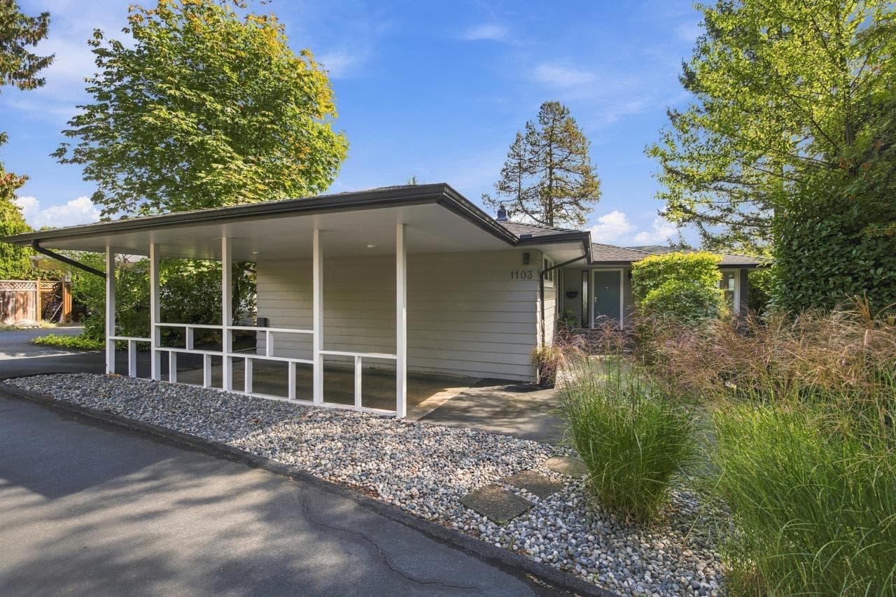 1103 Cloverley Street, North Vancouver, V7L 1N7 — photo 3