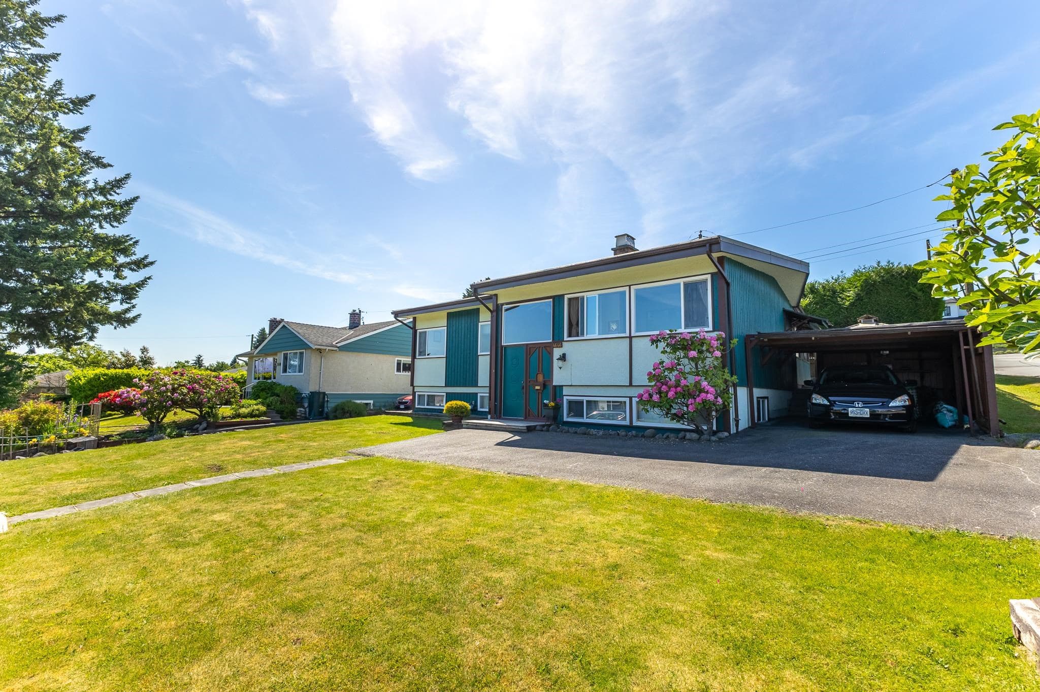 4646 Charlotte Court, Burnaby, V5G 2R8 — photo 1