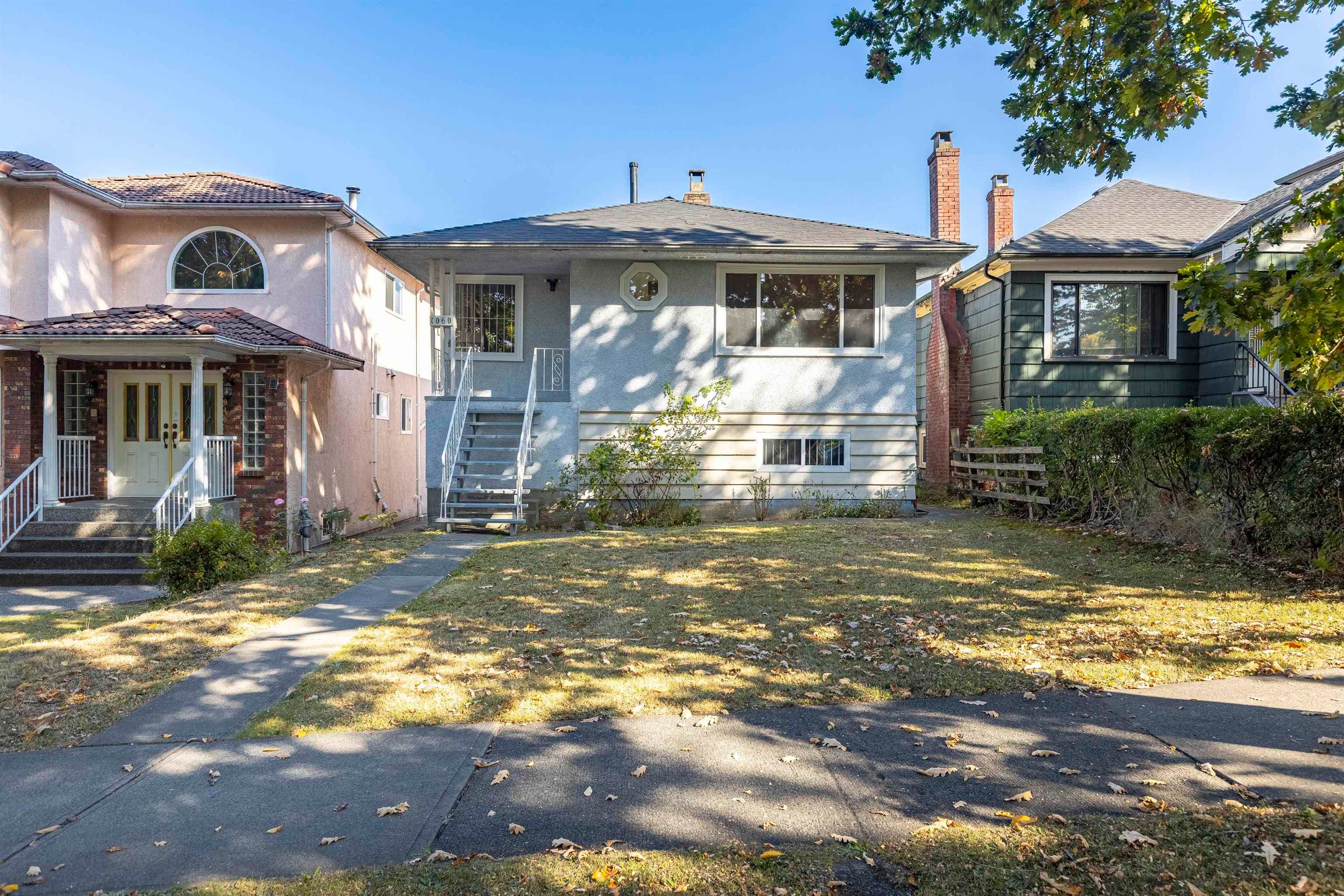 1060 Kelowna Street, Vancouver, V5K 4E3 — photo 1