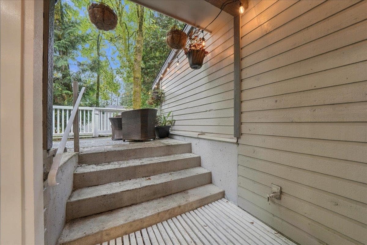 5 - 1240 Falcon Drive, Coquitlam, V3E 2B4 — photo 4