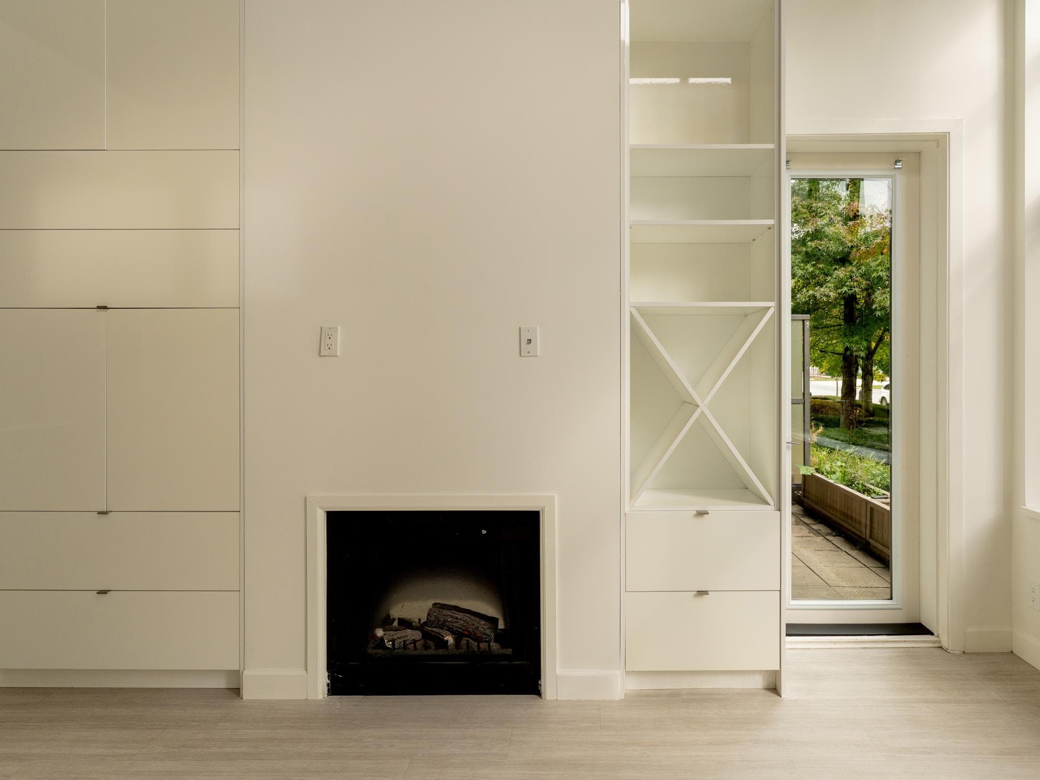 TH10 - 2355 Madison Avenue, Burnaby, V5C 0B3 — photo 5