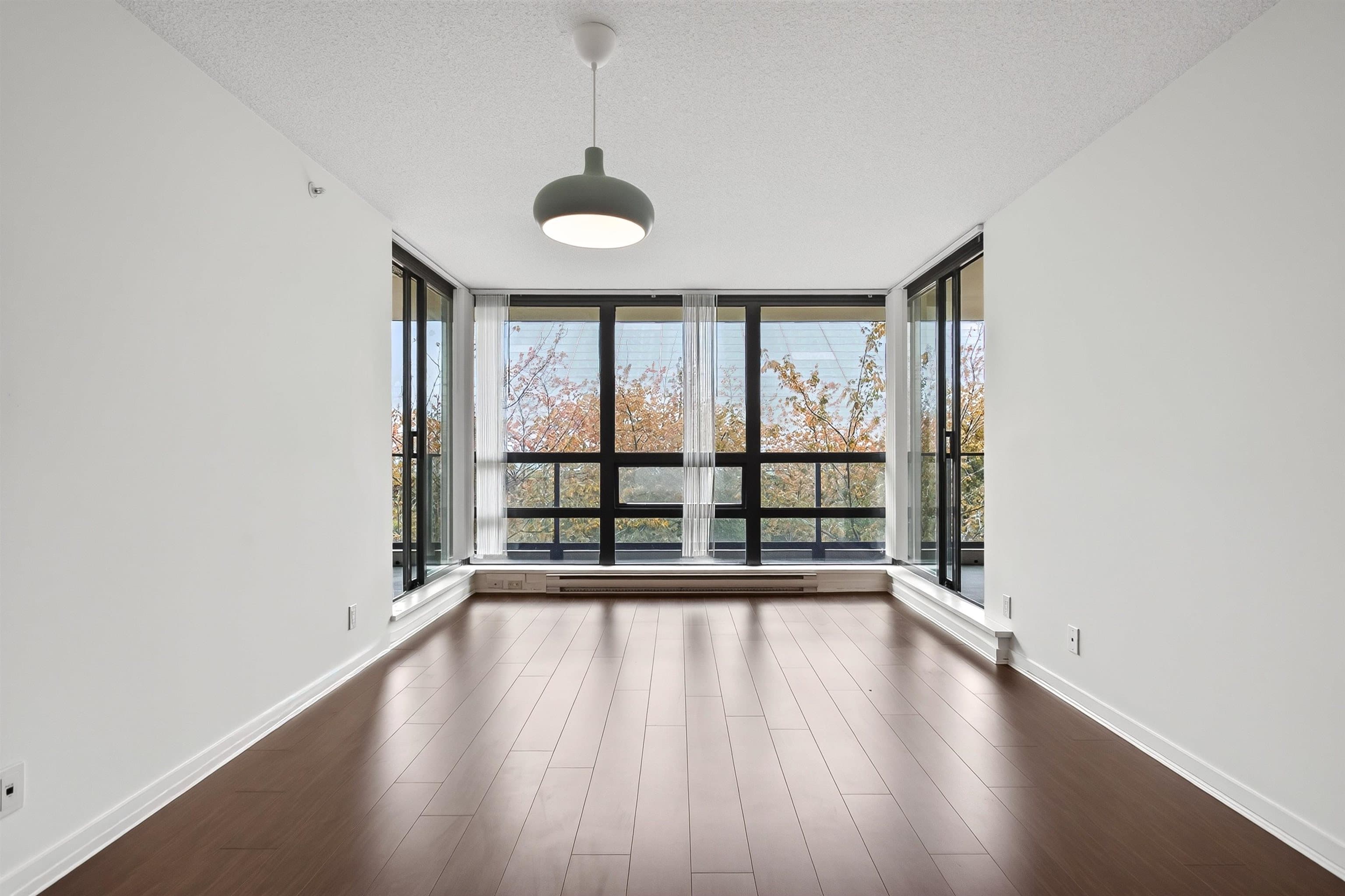 304 - 933 Hornby Street, Vancouver, V6Z 3G4 — photo 5
