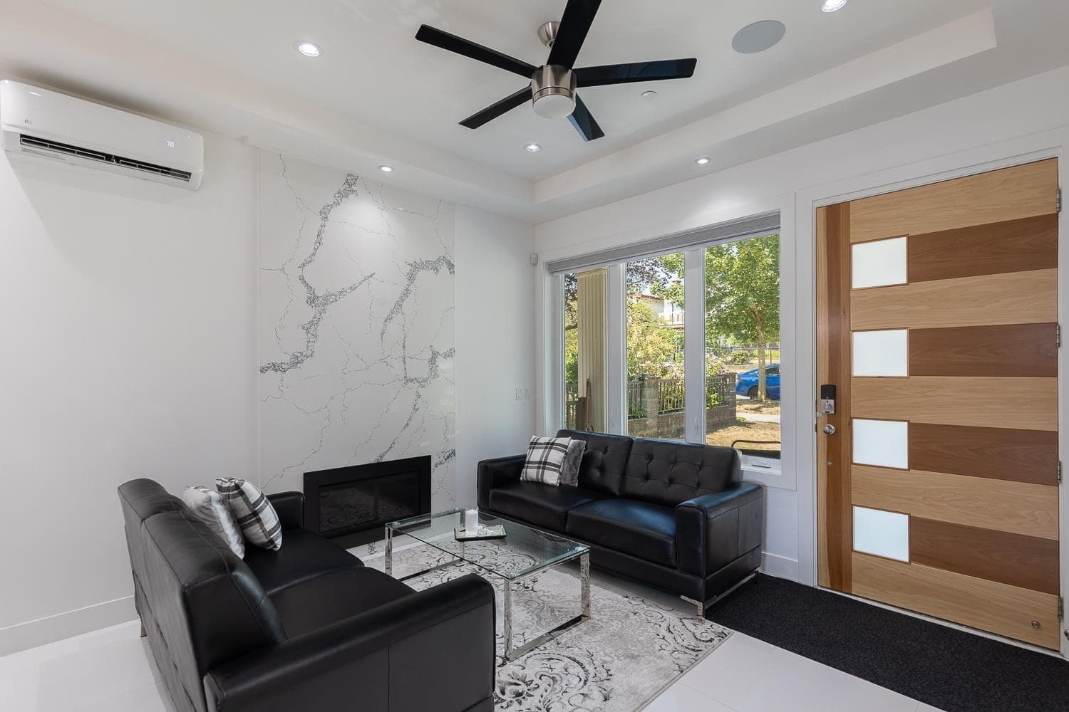 1342 E 60th Avenue, Vancouver, V5X 2A9 — photo 4