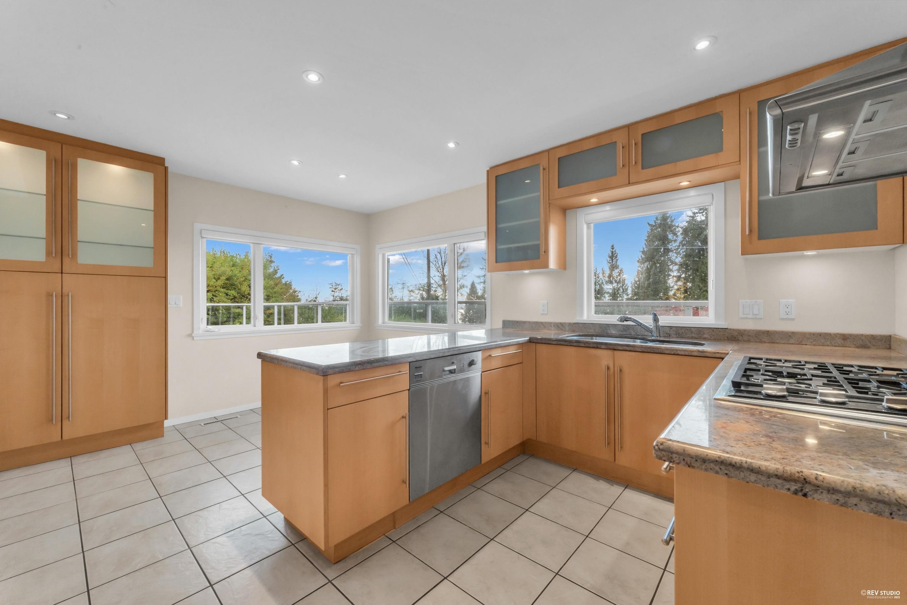 2615 Skilift Place, West Vancouver, V7S 2T6 — photo 4