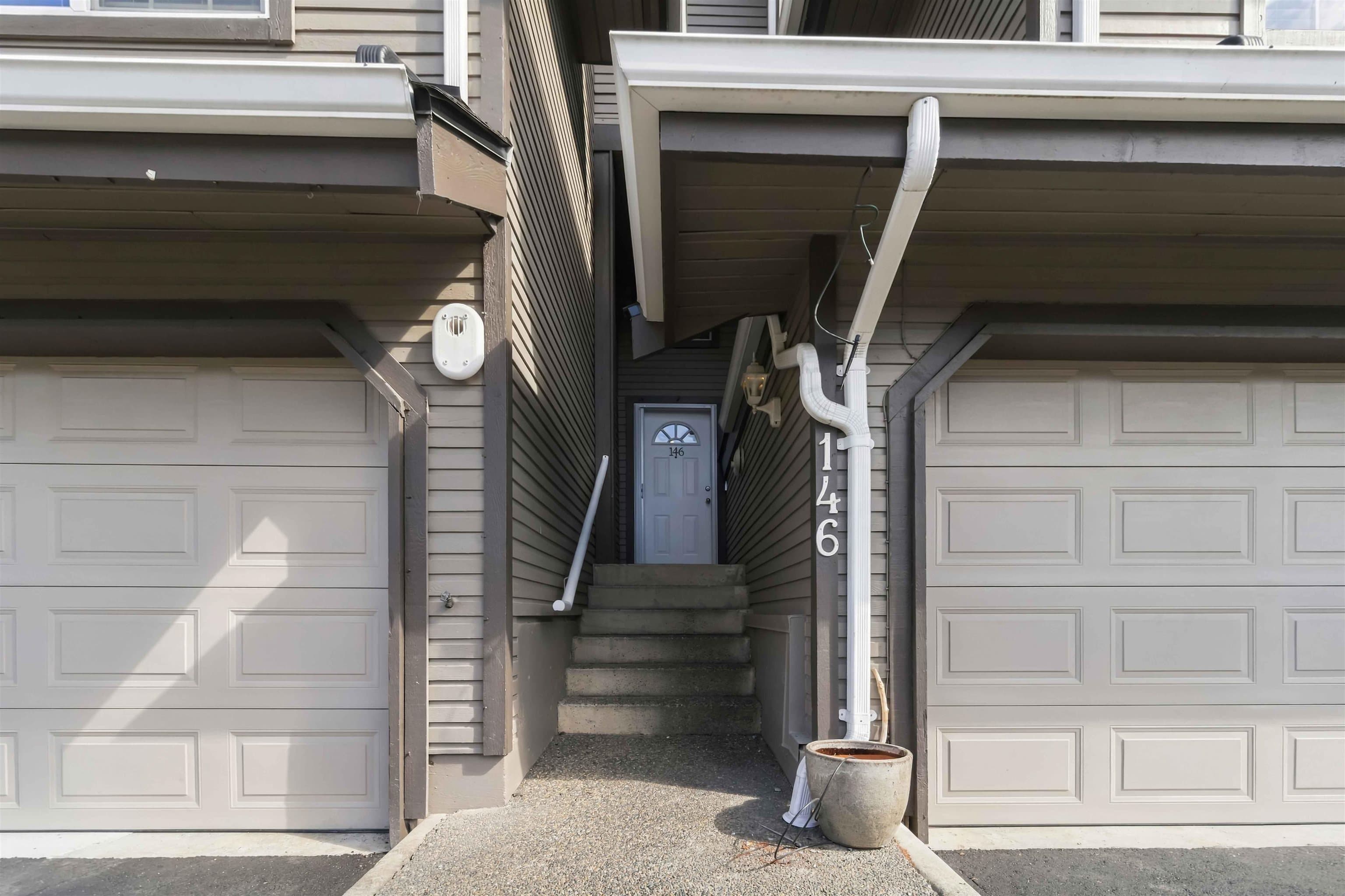 146 - 1140 Castle Crescent, Port Coquitlam, V3L 5R2 — photo 4