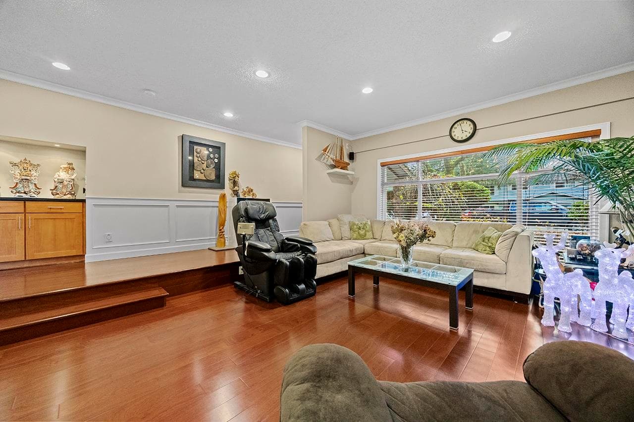 3152 Lancaster Place, Port Coquitlam, V3C 3J7 — photo 4