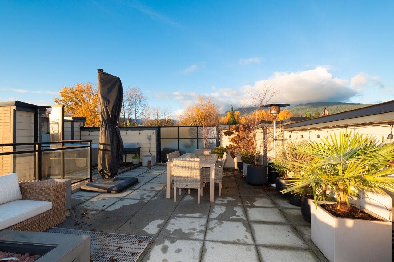 417 - 733 W 14th Street, North Vancouver, V7M 0C6 — photo 1