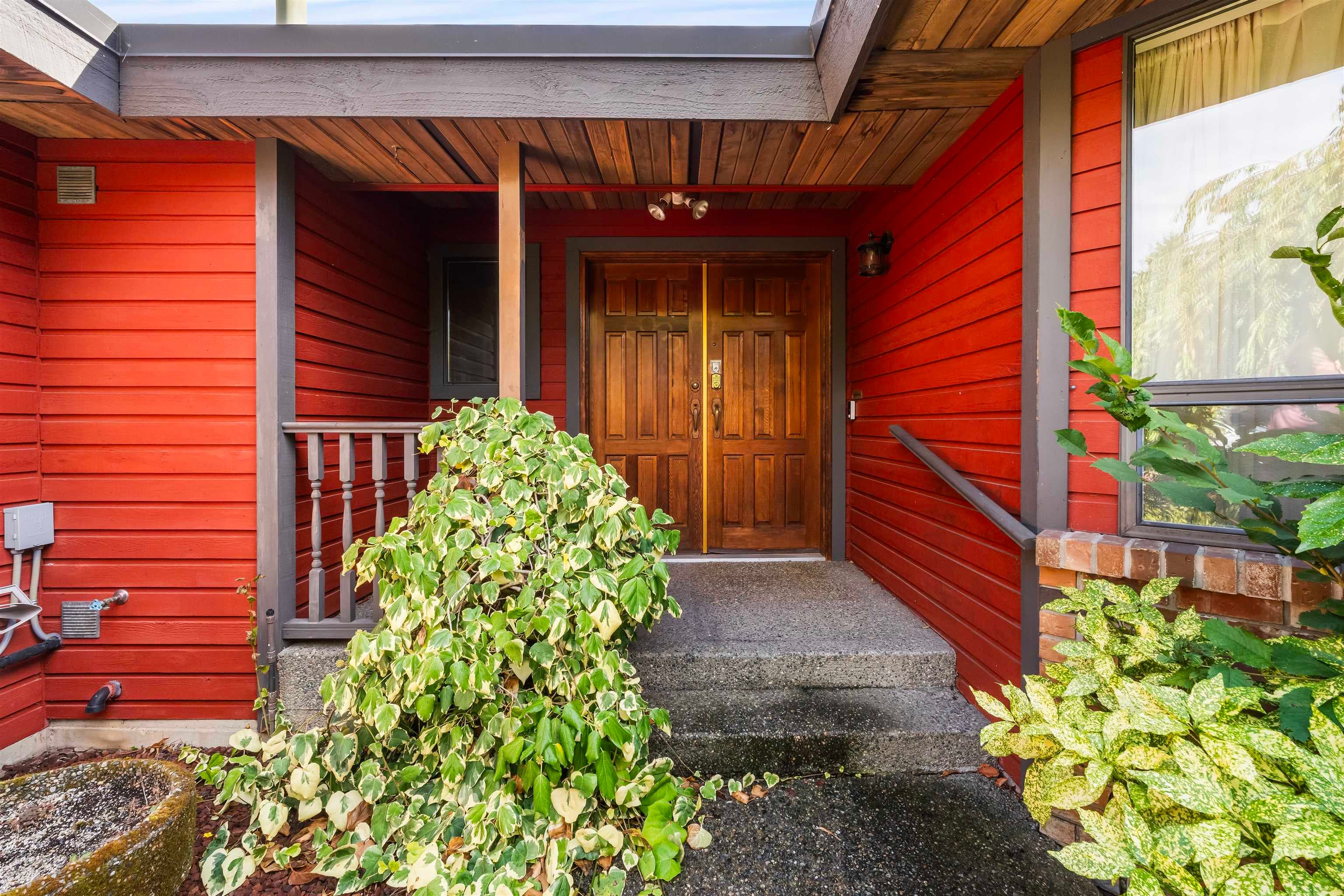 2066 149 Street, Surrey, V4A 8L4 — photo 5