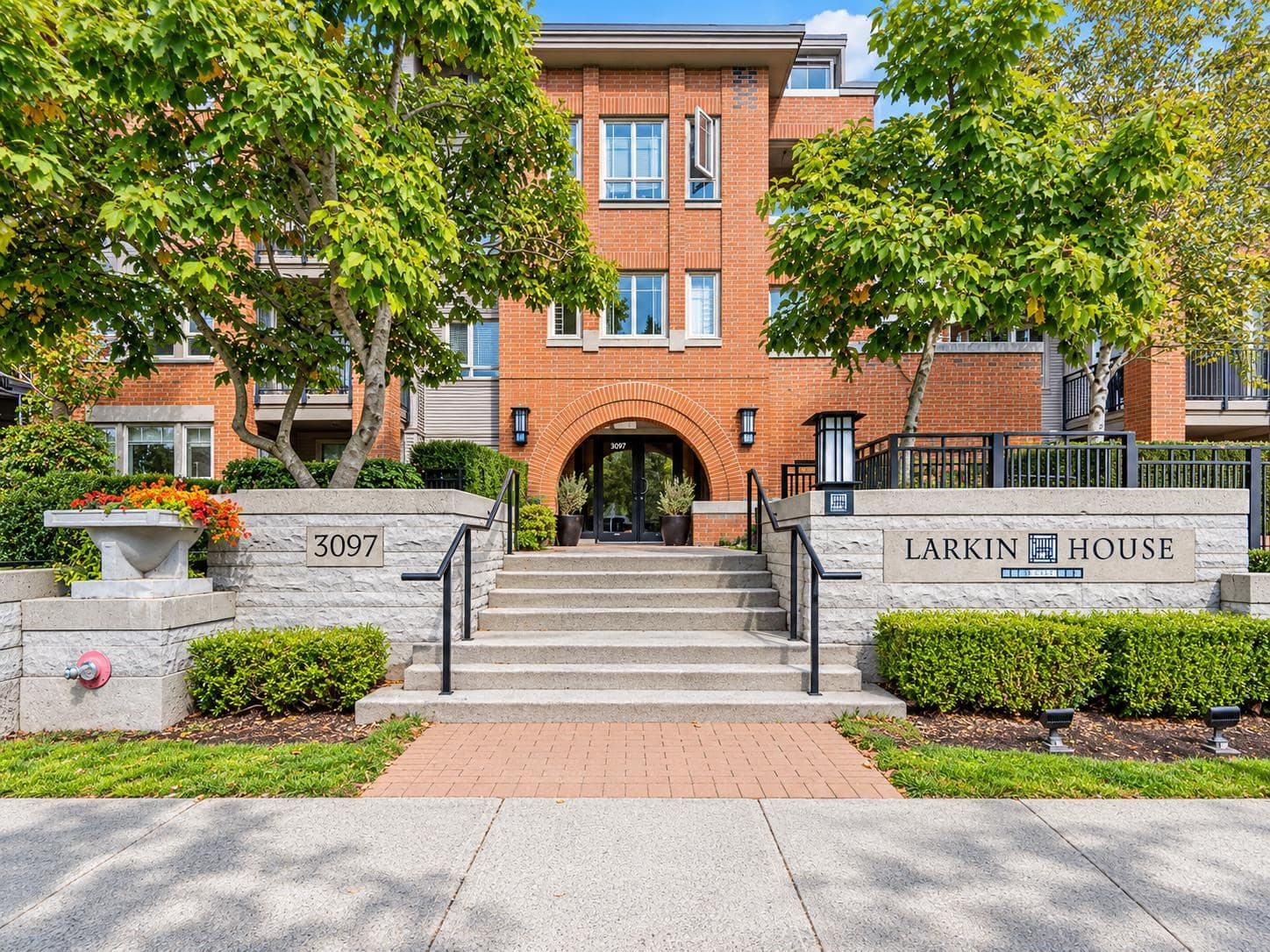 105 - 3097 Lincoln Avenue, Coquitlam