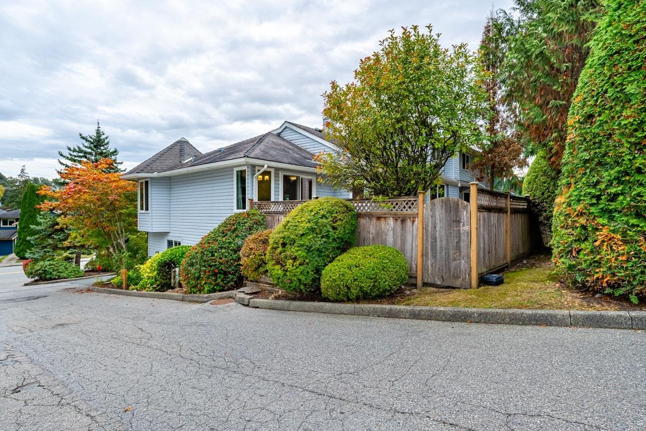 704 - 1180 Falcon Drive, Coquitlam, V3E 2K7 — photo 4