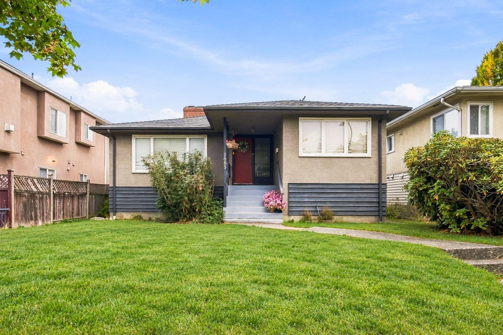 1685 E 55th Avenue, Vancouver