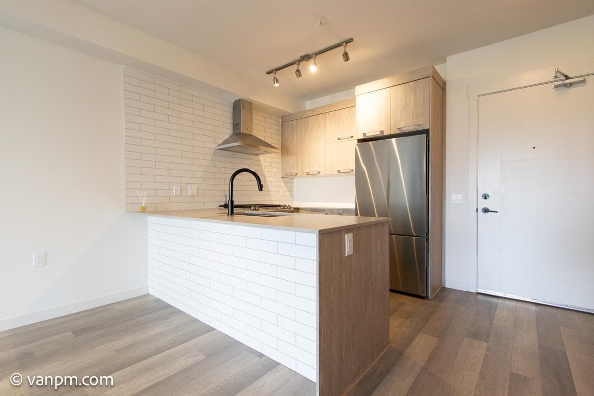 206 - 1012 Auckland Street, New Westminster