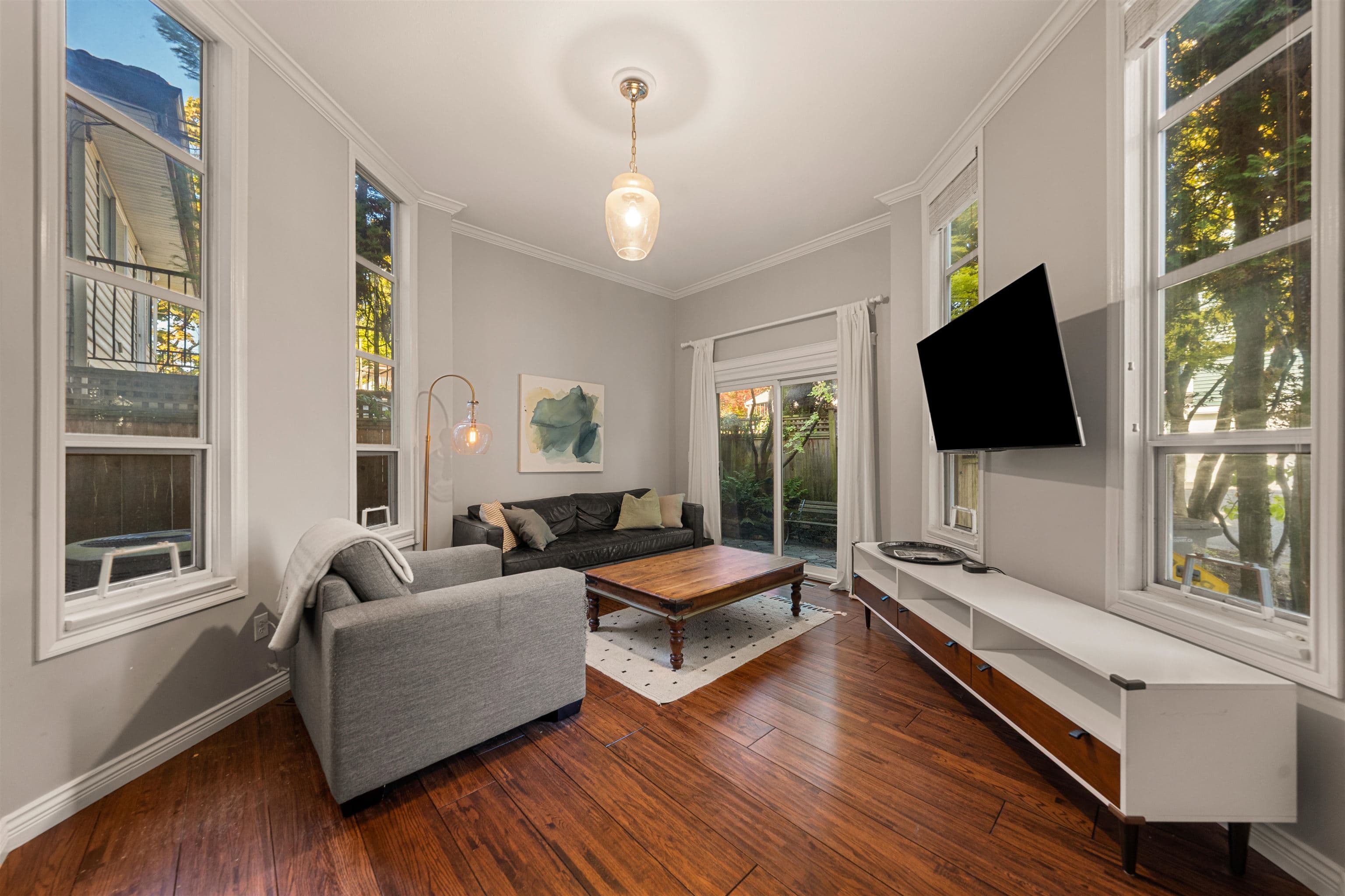 709 Prior Street, Vancouver, V6A 2G8 — photo 3