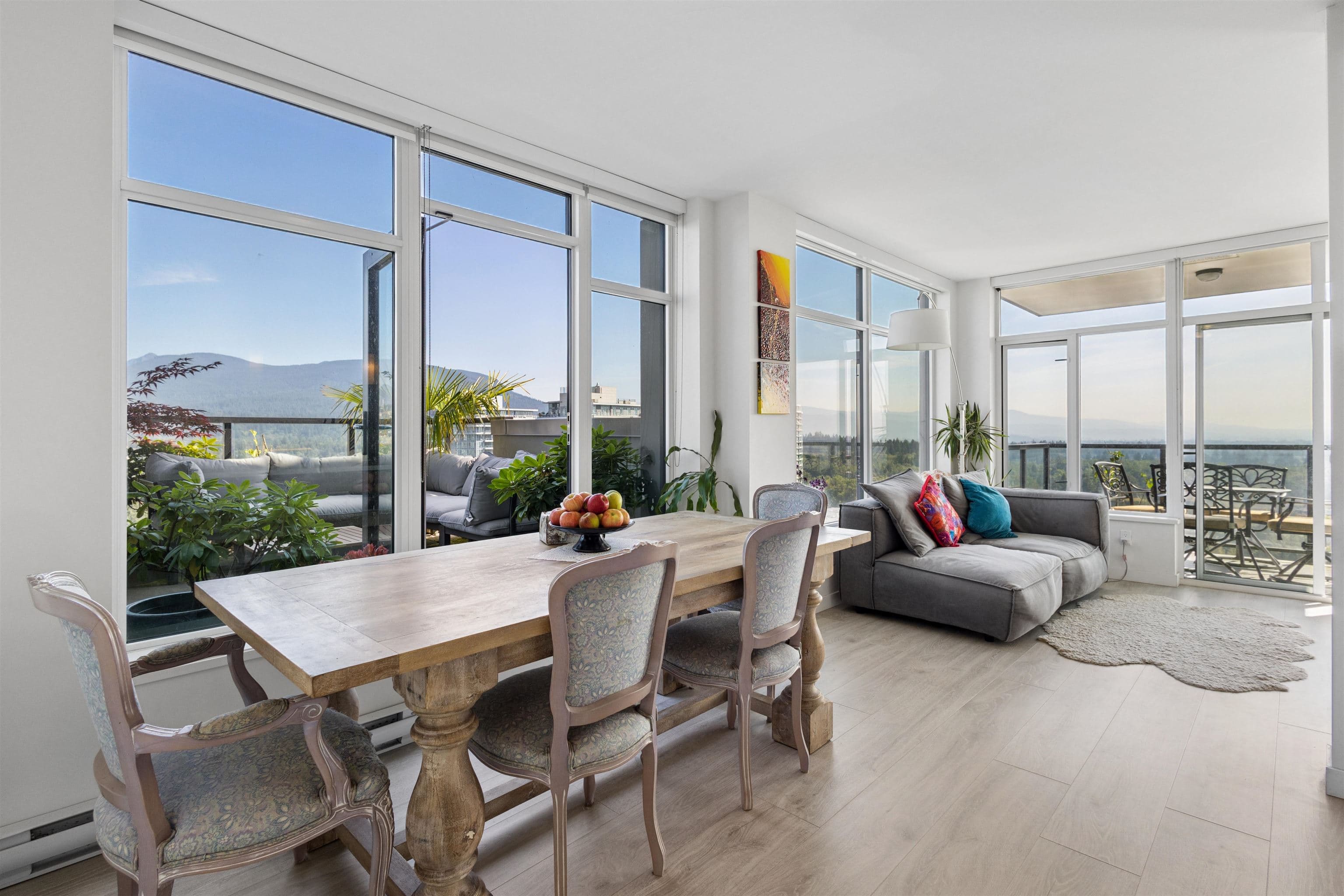 2802 - 3080 Lincoln Avenue, Coquitlam