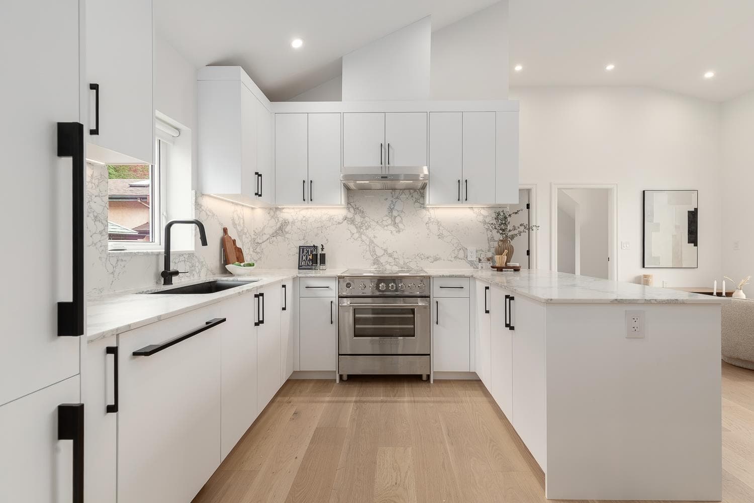 849 E 19th Avenue, Vancouver, V5V 1K6 — photo 3