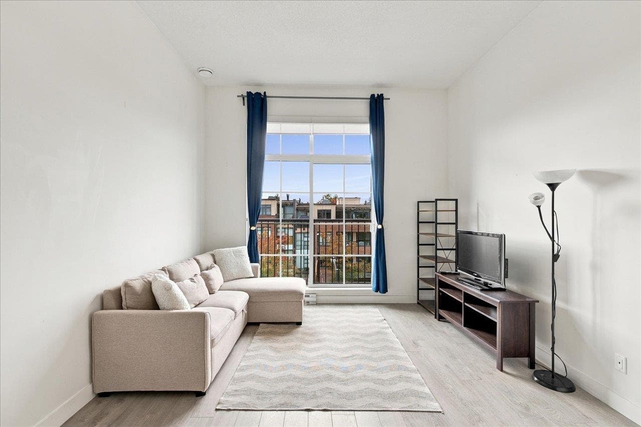 401 - 2141 E Hastings Street, Vancouver, V5L 1V2 — photo 3