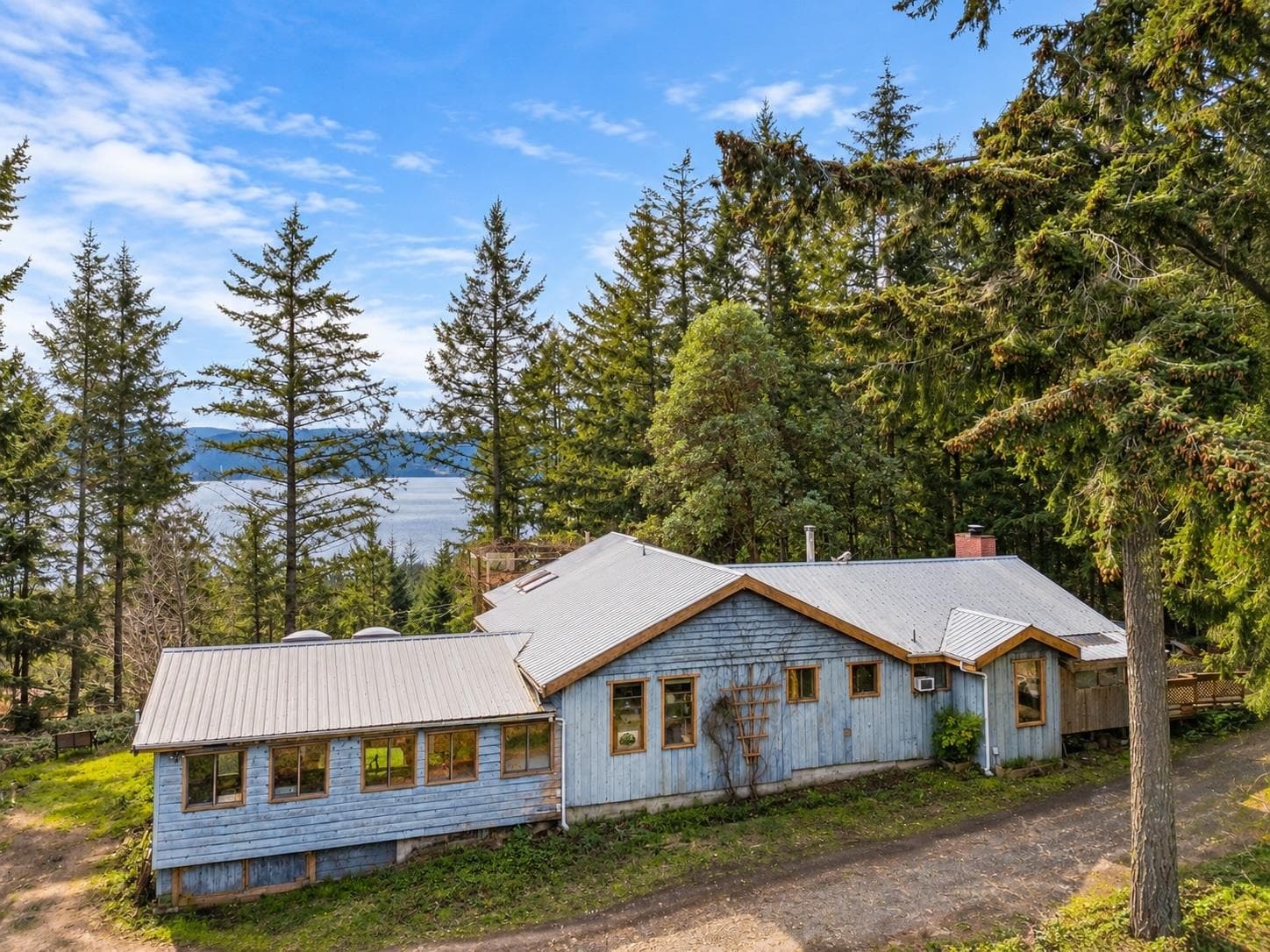 1690 Cottage Way, Galiano Island, V0N 1P0 — photo 5