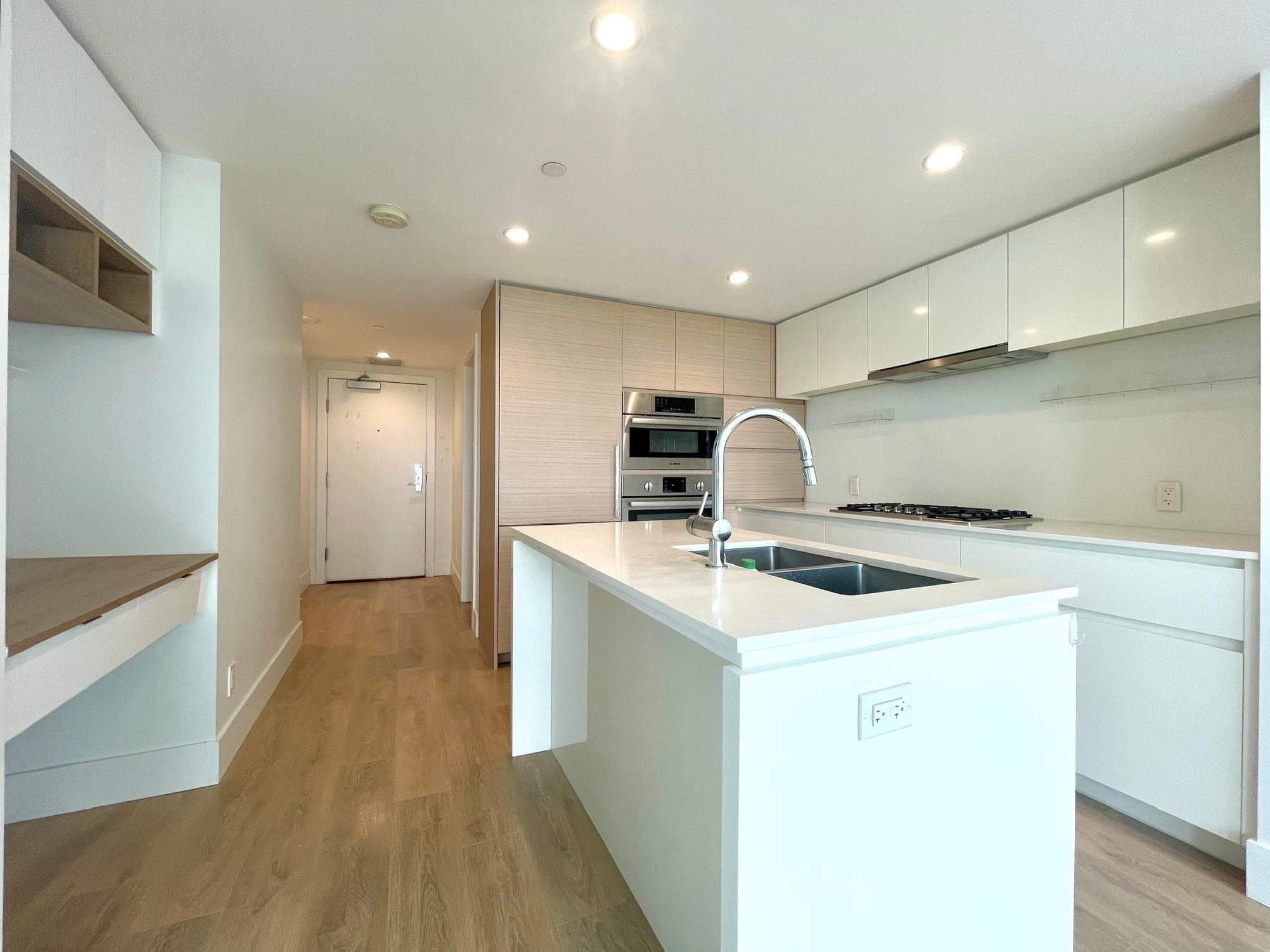 605 - 6900 Pearson Way, Richmond, V7C 0C9 — photo 3