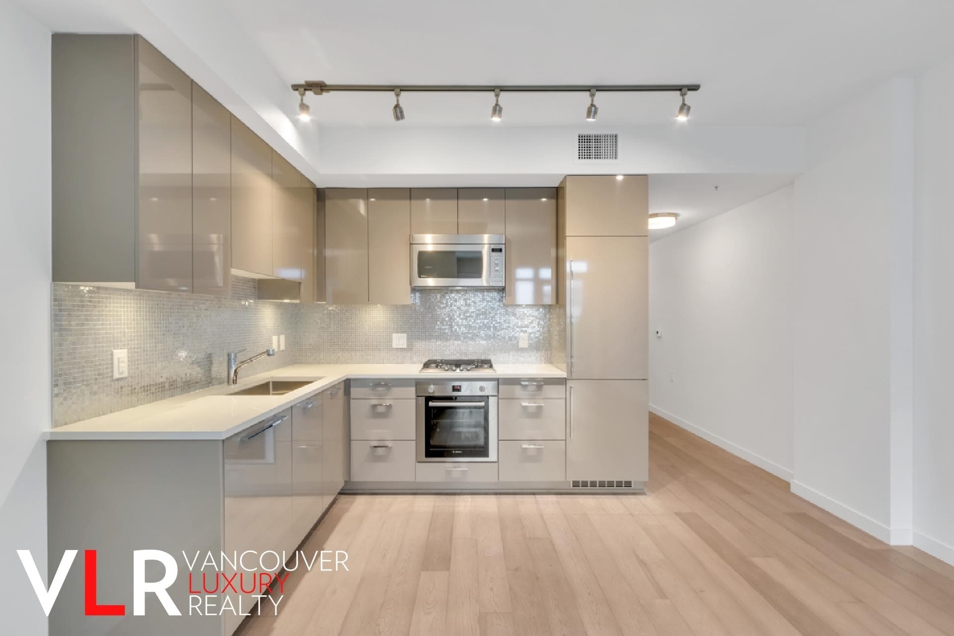 307 - 4171 Cambie Street, Vancouver, V5Z 2Y2 — photo 3