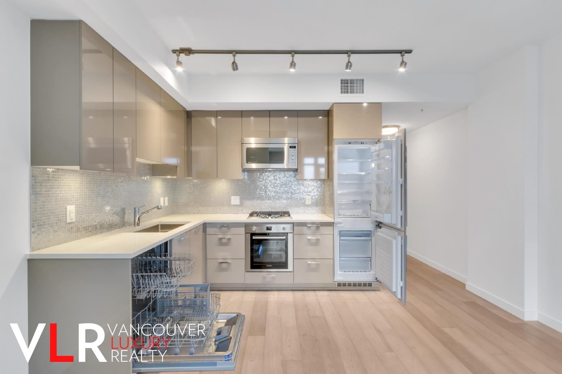 307 - 4171 Cambie Street, Vancouver, V5Z 2Y2 — photo 4