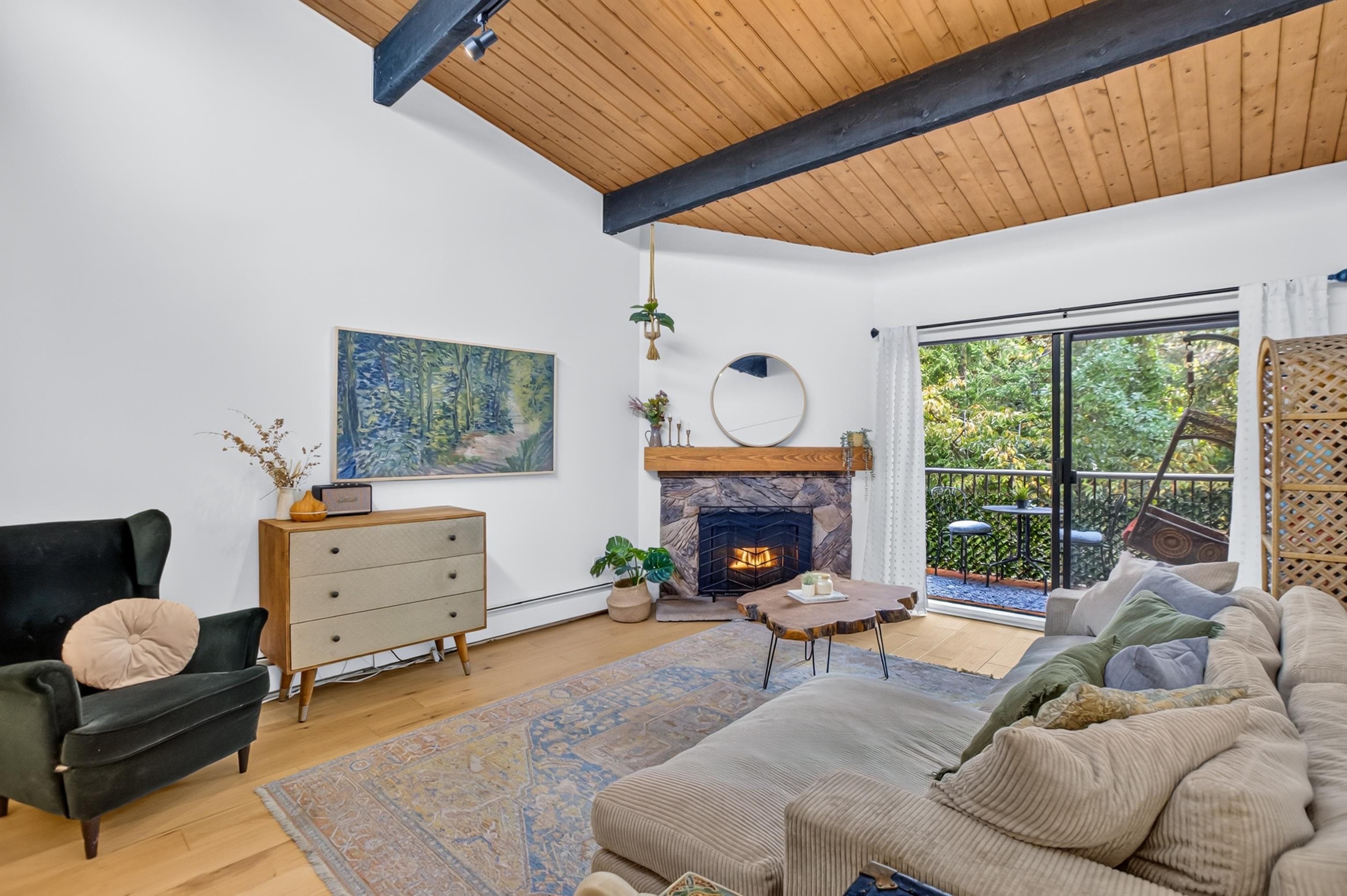 324 - 9101 Horne Street, Burnaby