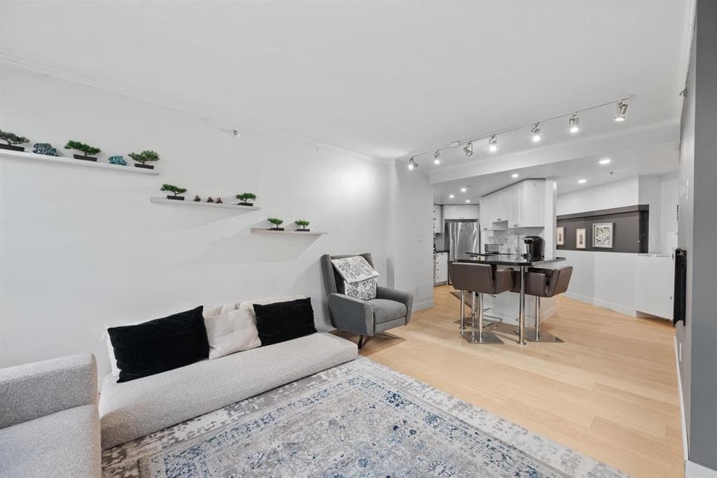 70X - 1050 Burrard Street, Vancouver, V6Z 2S3 — photo 5