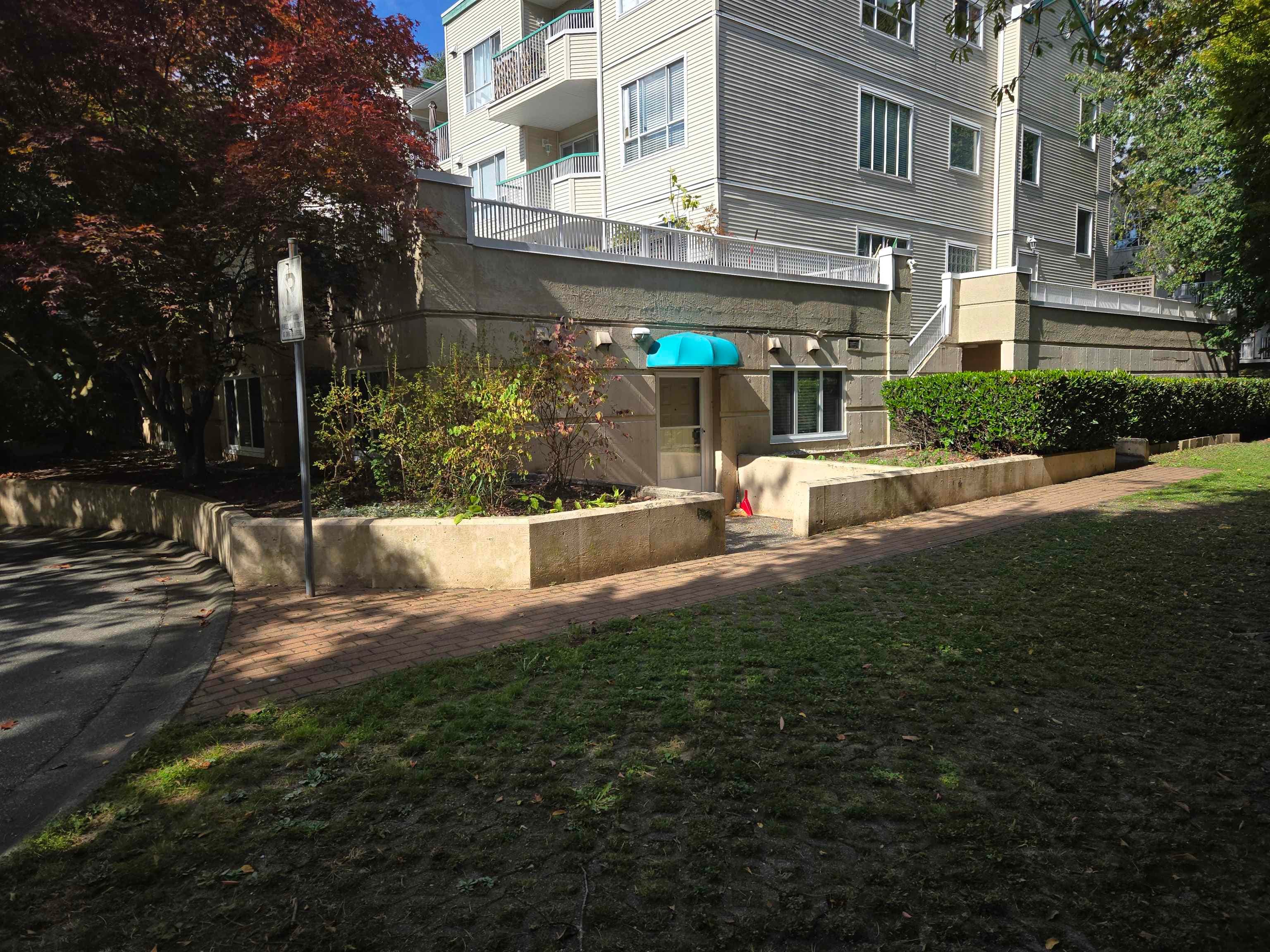 100 - 8655 Jones Road, Richmond