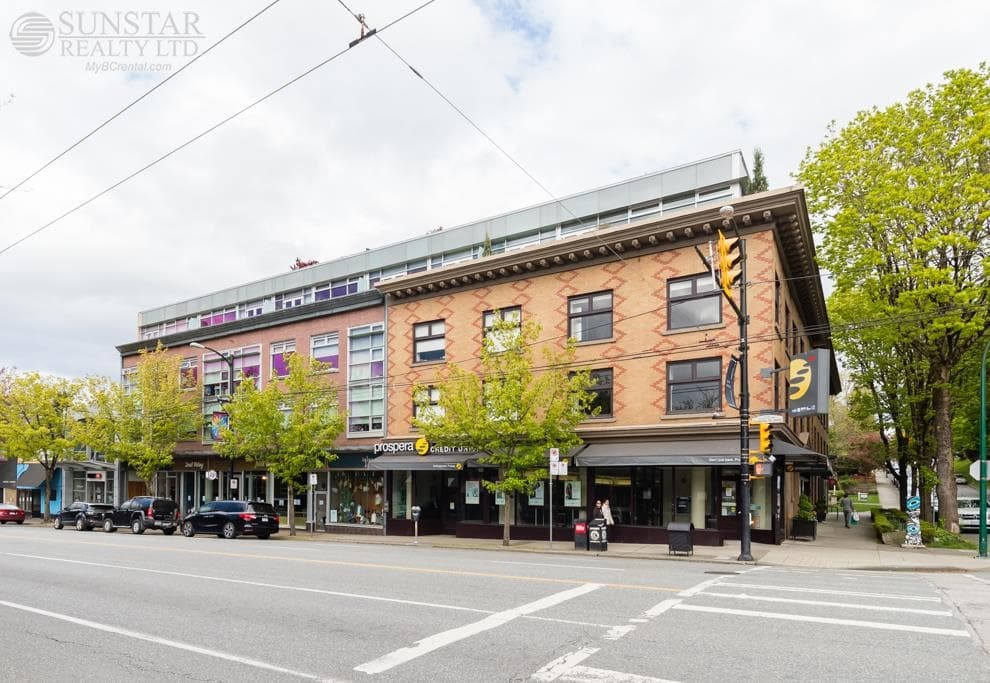 301 - 1477 W 15th Avenue, Vancouver