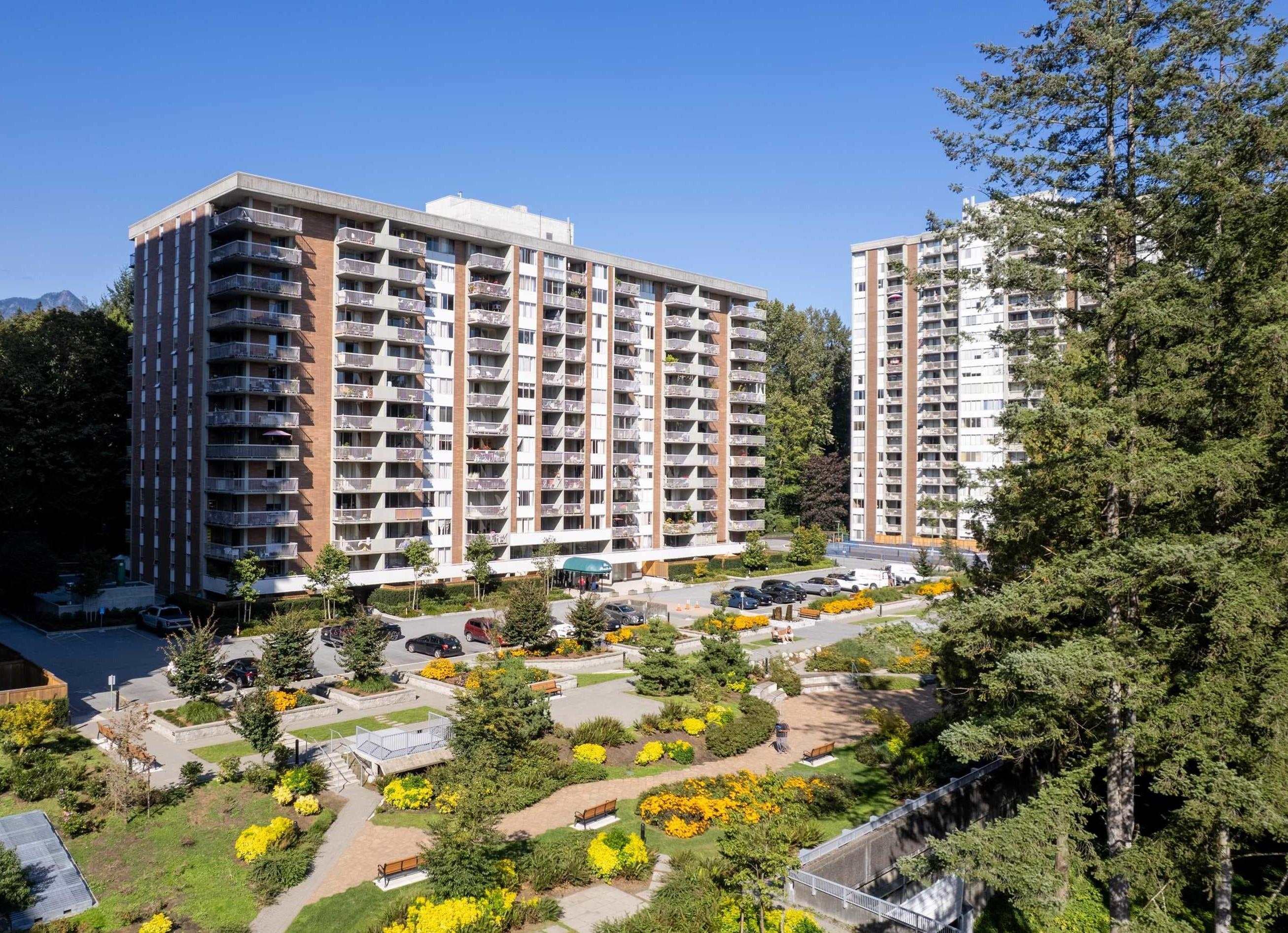 202 - 2012 Fullerton Avenue, North Vancouver