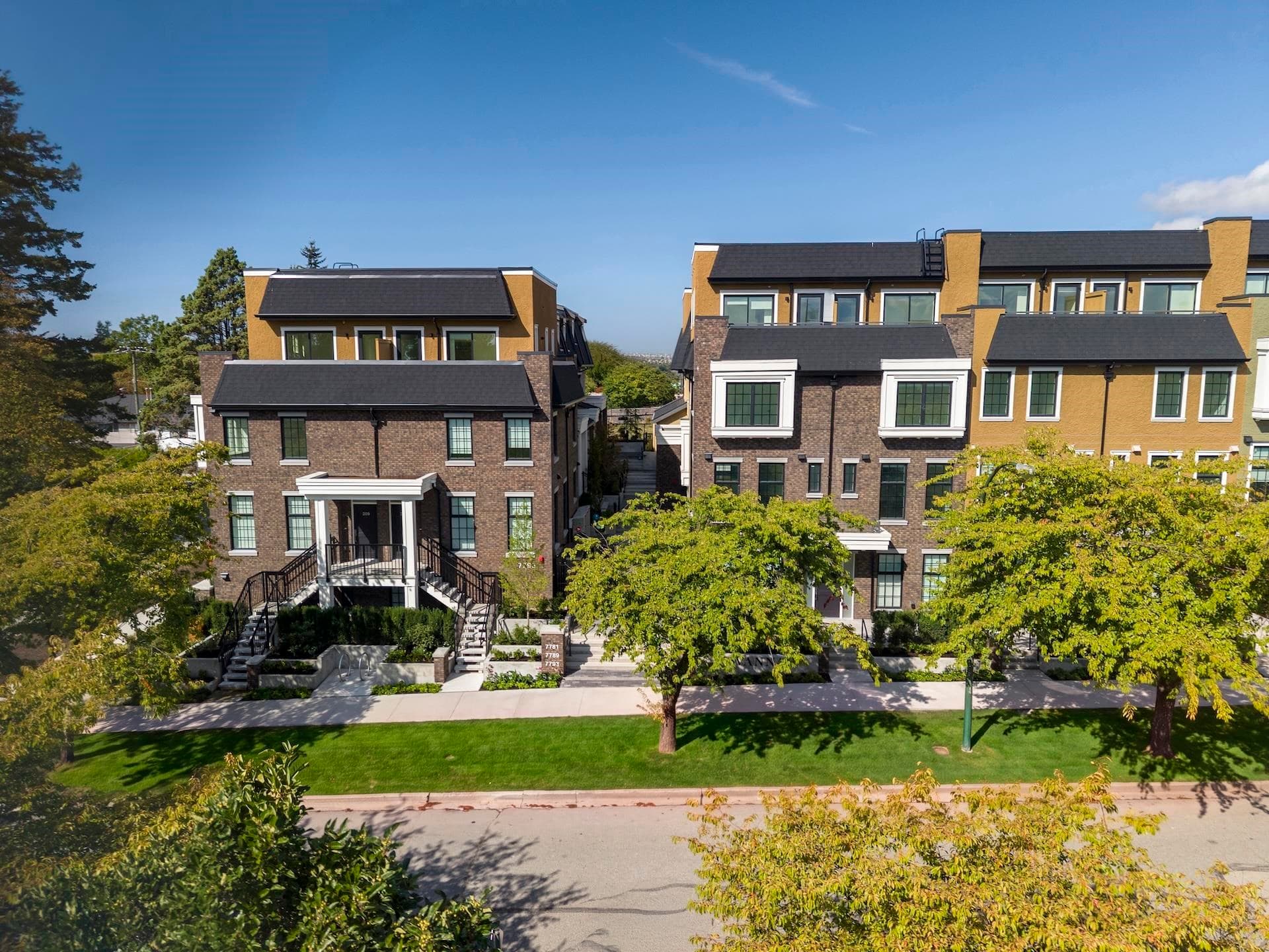 221 - 7789 Yukon Street, Vancouver