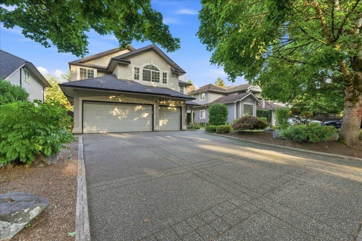 9362 207 Street, Langley
